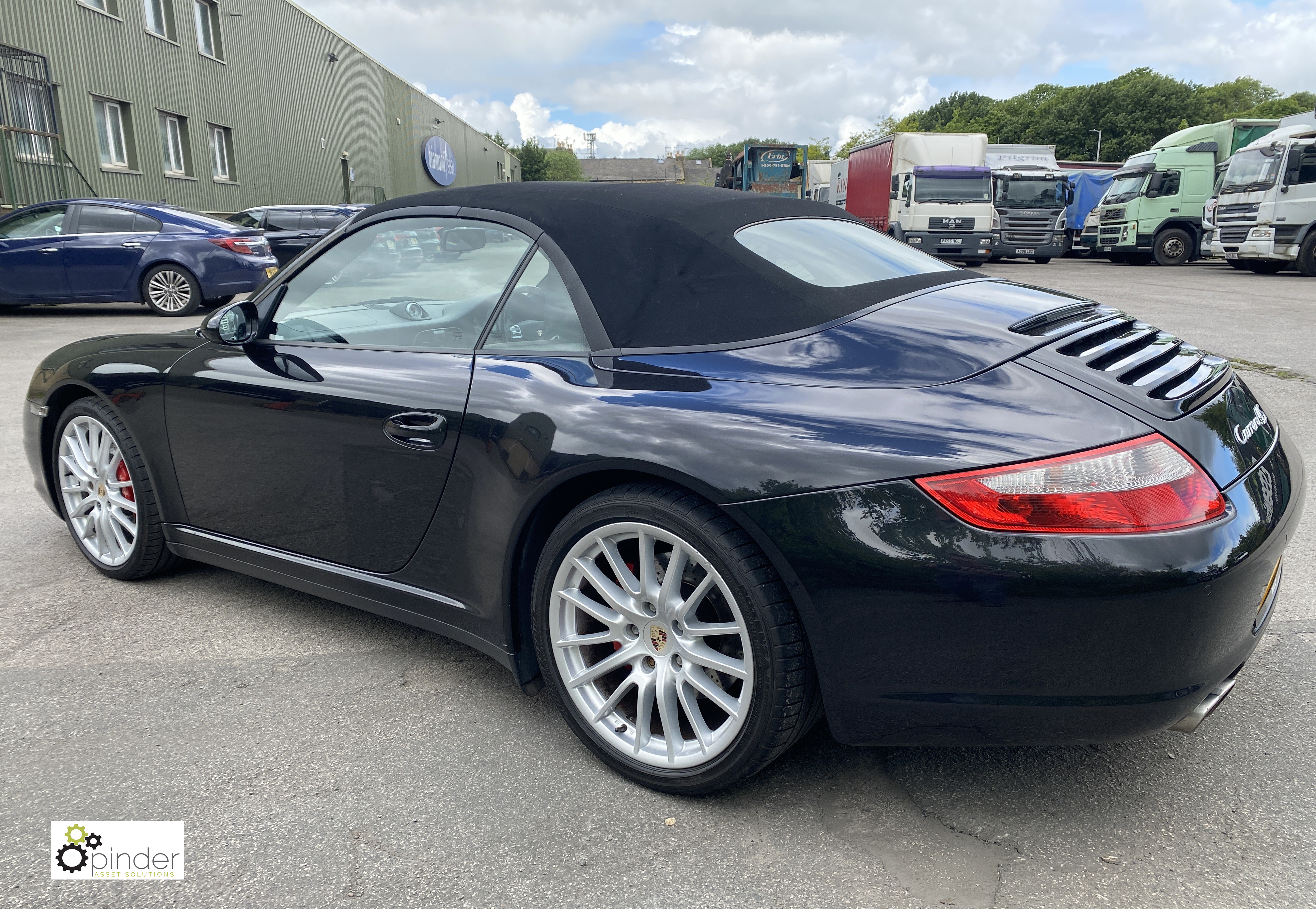 Porsche 911 (997) Carrera 4 S Convertible, 6-speed manual, black, Registration: LF06 CZE; Date of - Image 8 of 49