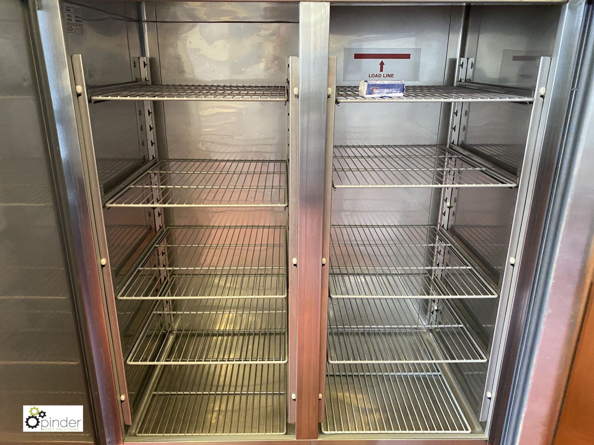 Williams HG2TSS stainless steel mobile double door Fridge, 240volts, 1400mm x 840mm x 1960mm (lot - Image 3 of 5