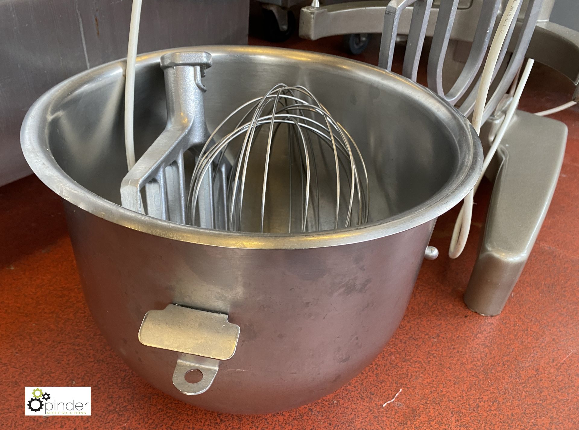 Hobart A200N counter top Planetary Food Mixer, 240volts, with whisk and 2 paddle attachments (lot - Image 5 of 7