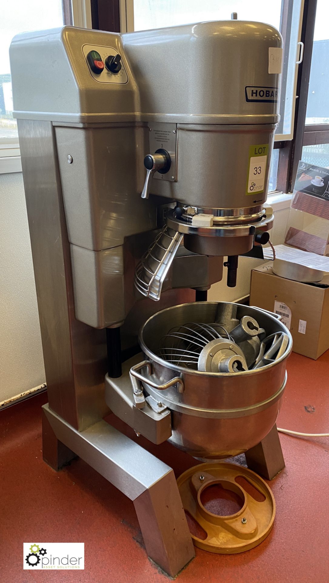 Hobart HSM40 Planetary Food Mixer, 240volts, 1340mm high, with whisk, 2 dough hooks and mixing - Image 3 of 7