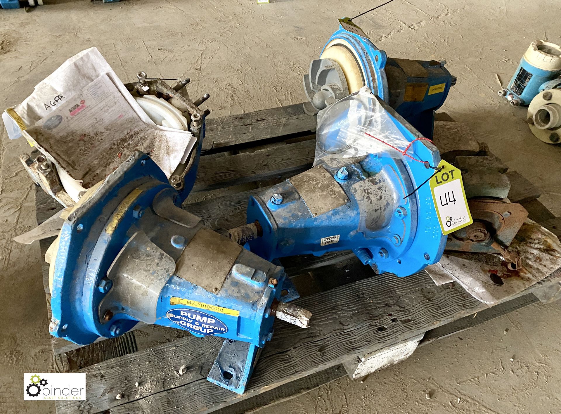3 Wernert Pumps (please note there is a lift out fee of £5 plus VAT on this lot)
