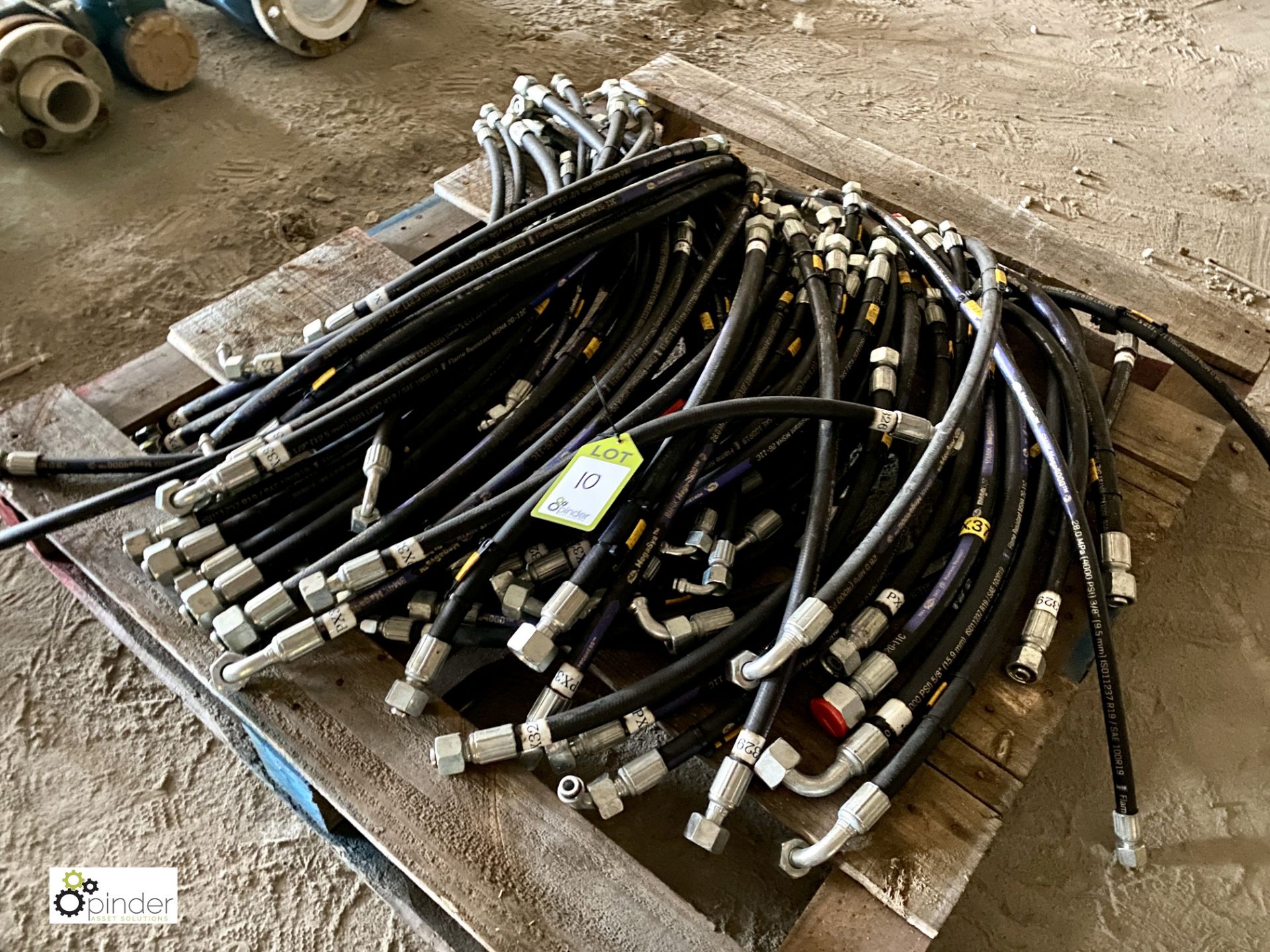 Quantity flame resistant Hydraulic Hose with couplings, to pallet (please note there is a lift out - Image 2 of 4