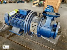 Pump Set with VEM motor (please note there is a lift out fee of £5 plus VAT on this lot)