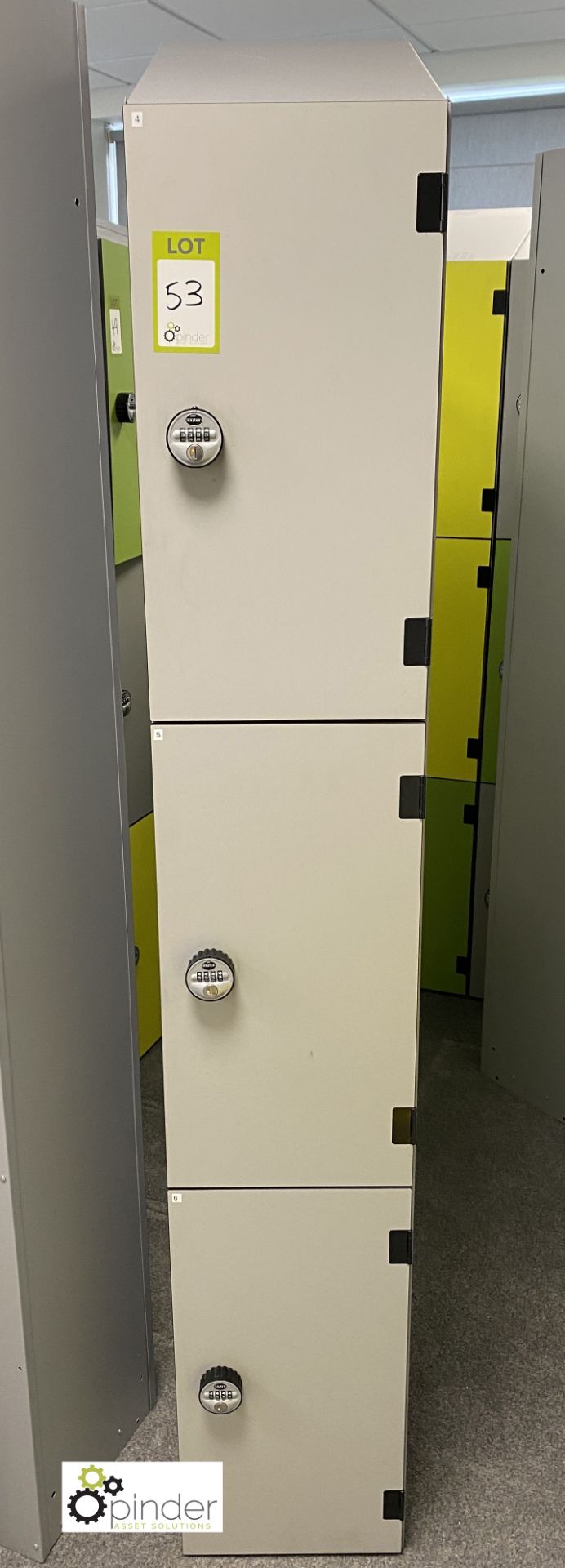 Probe 3-compartment Personnel Locker, with combination locks