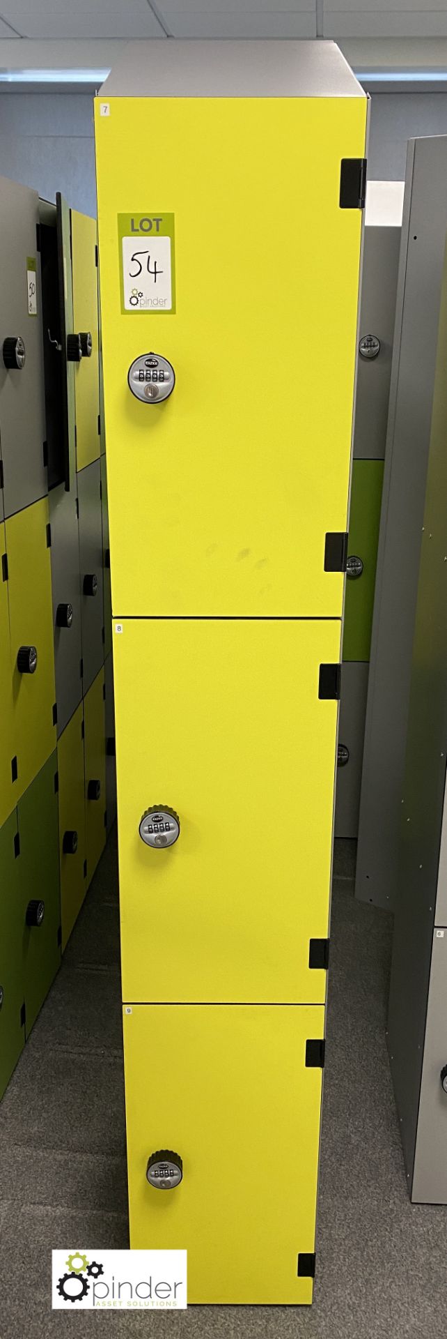 Probe 3-compartment Personnel Locker, with combination locks