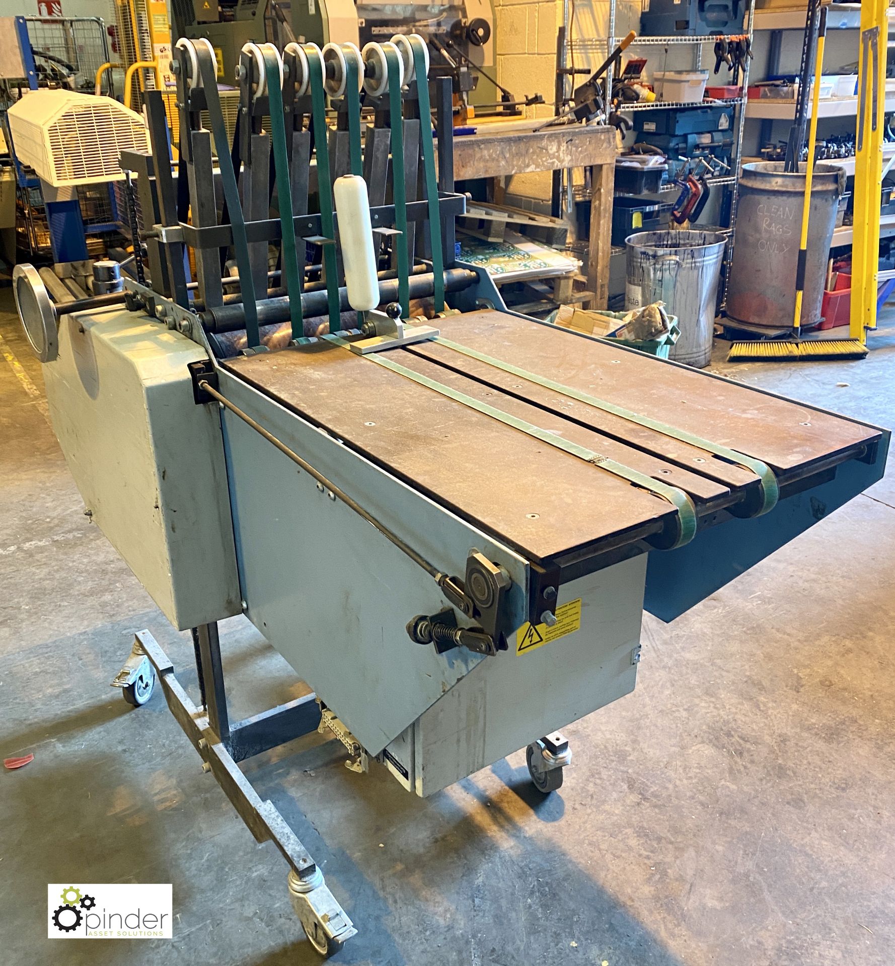 MBO SAP46L vertical Stacker Delivery Unit, 415volts, serial number 920213565 (LOCATION: Chantry - Image 6 of 7