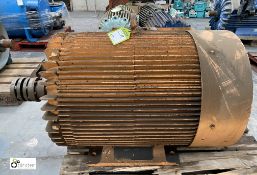 Large Electric Motor, no plate (LOCATION: Kingstown Ind Est, Carlisle)