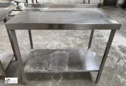 Stainless steel Preparation Table, 1020mm x 655mm x 860mm, with rear lip and undershelf (located