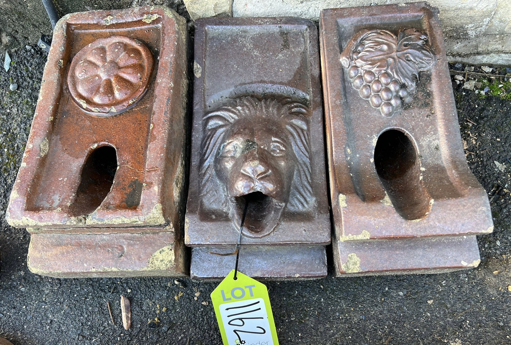 3 Victorian salt glazed terracotta Water Spouts, 1