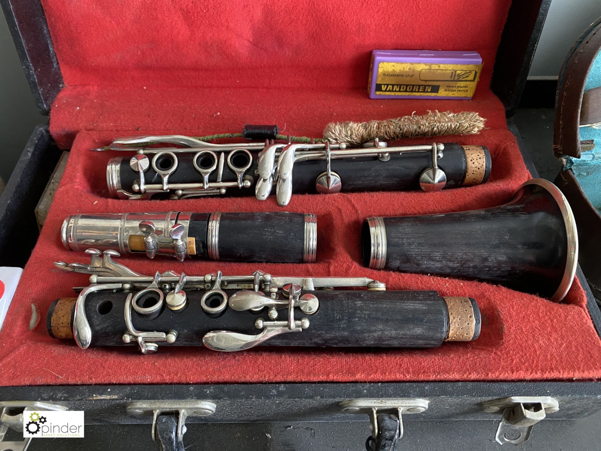 A vintage Clarinet Musical Instrument, in case - Image 2 of 3