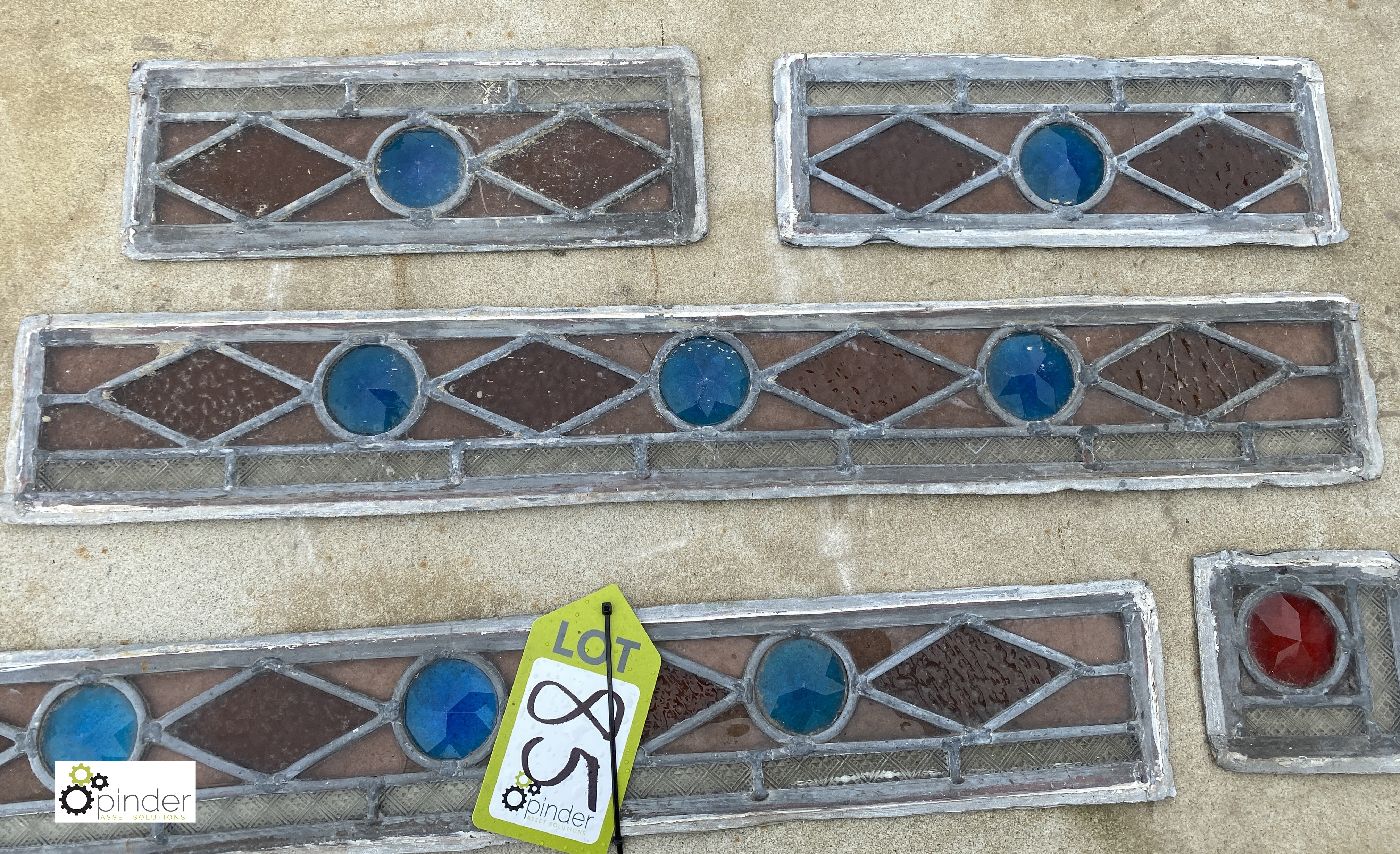 5 pieces early Victorian leaded Glass Work, with 9 bulls eyes - Image 4 of 7