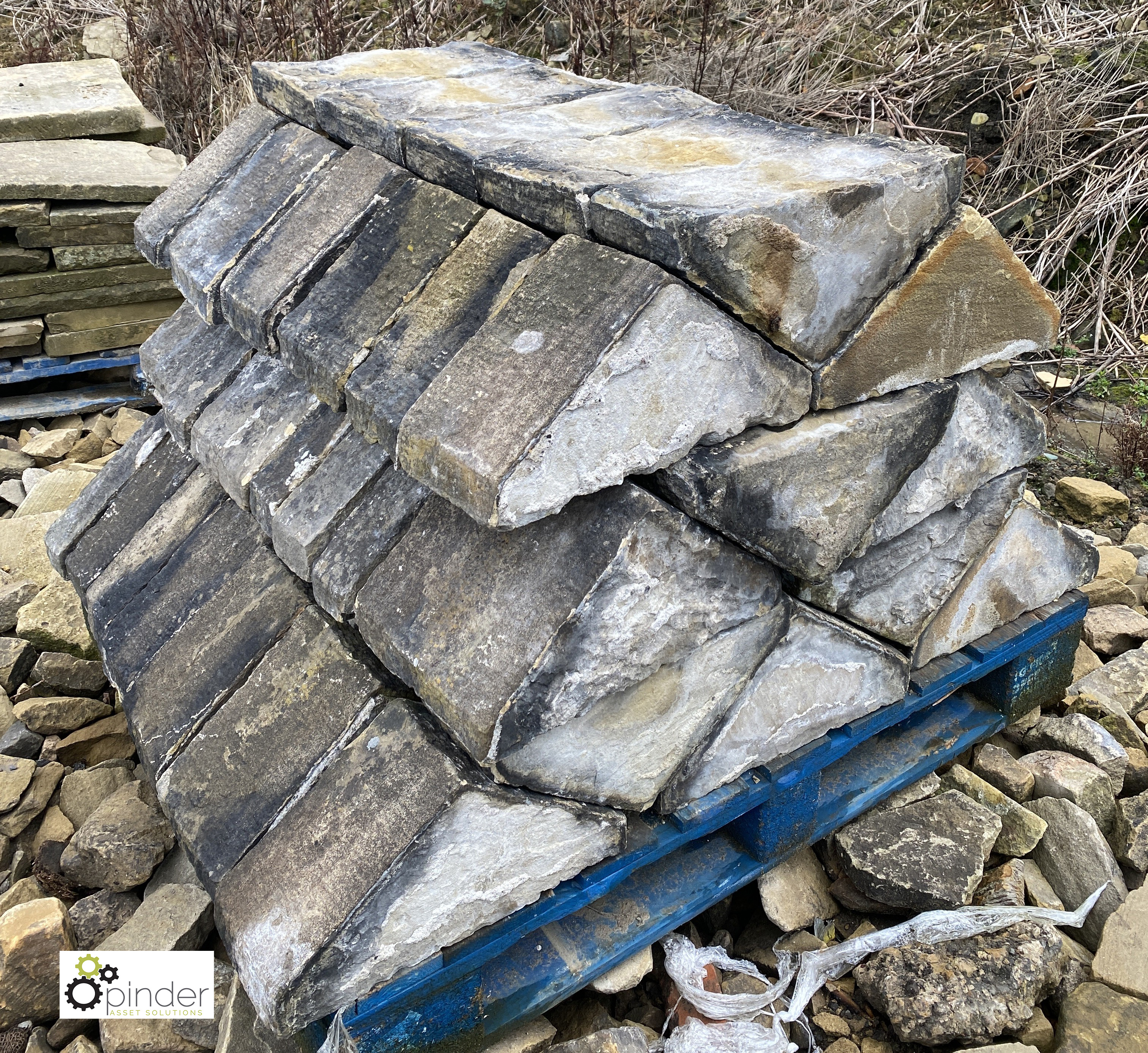 A pallet reclaimed Victorian Yorkshire Stone triangular Wall Coping, 16in wide, approx. 36 linear - Image 4 of 5