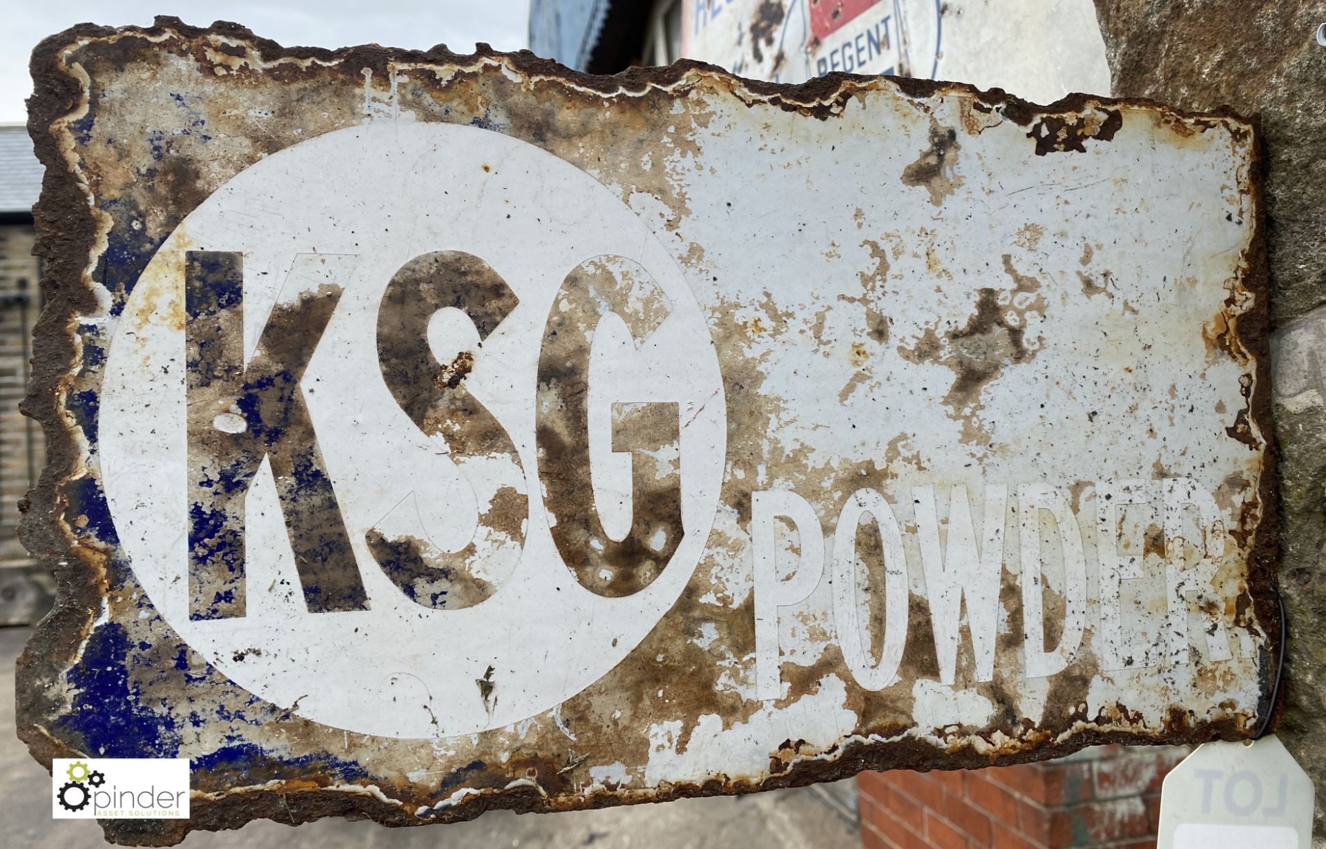 A vintage double sided enamel Sign, one side ‘Kynoch Cartridges’, second side ‘KSG Powder’, 9in high - Image 2 of 3