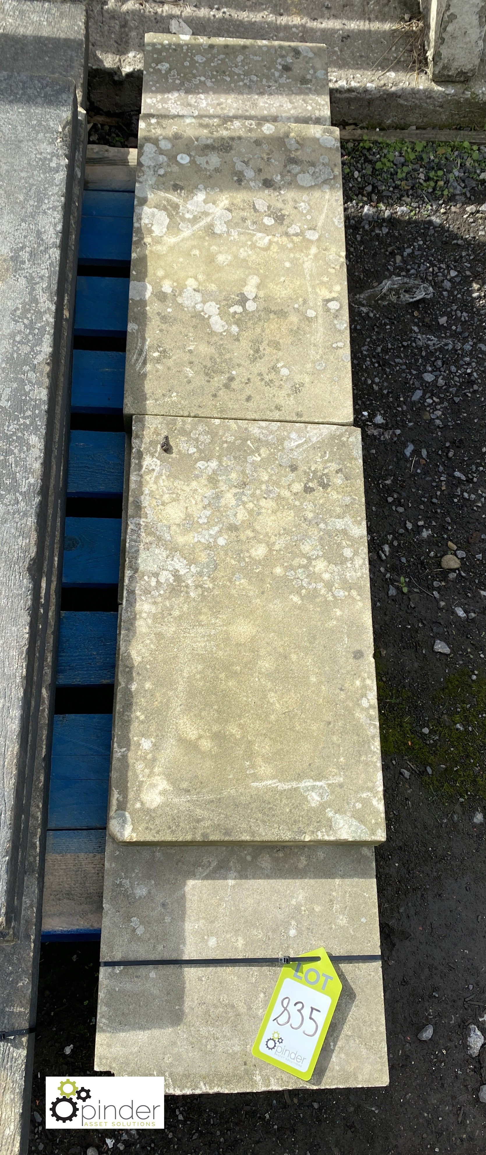 5 pieces Yorkshire Stone Coping, 2in high x 12in wide x approx. 8ft total length - Image 2 of 4