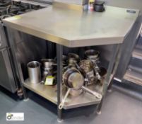 Stainless steel shaped Side/Preparation Table, 860mm x 810mm x 925mm, with rear lip and undershelf