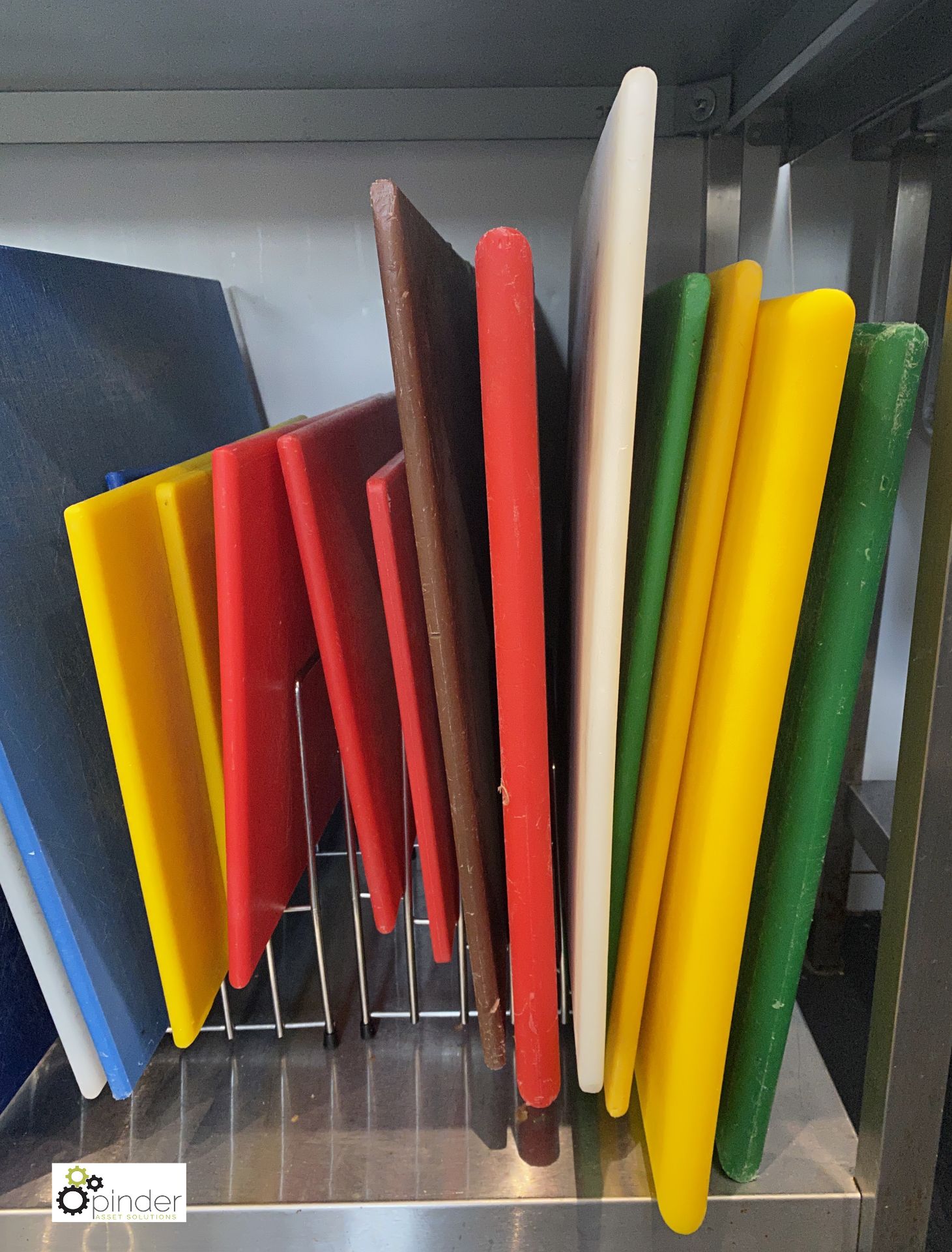 17 various nylon Cutting/Chopping Boards and 2 Board Racks - Image 2 of 6