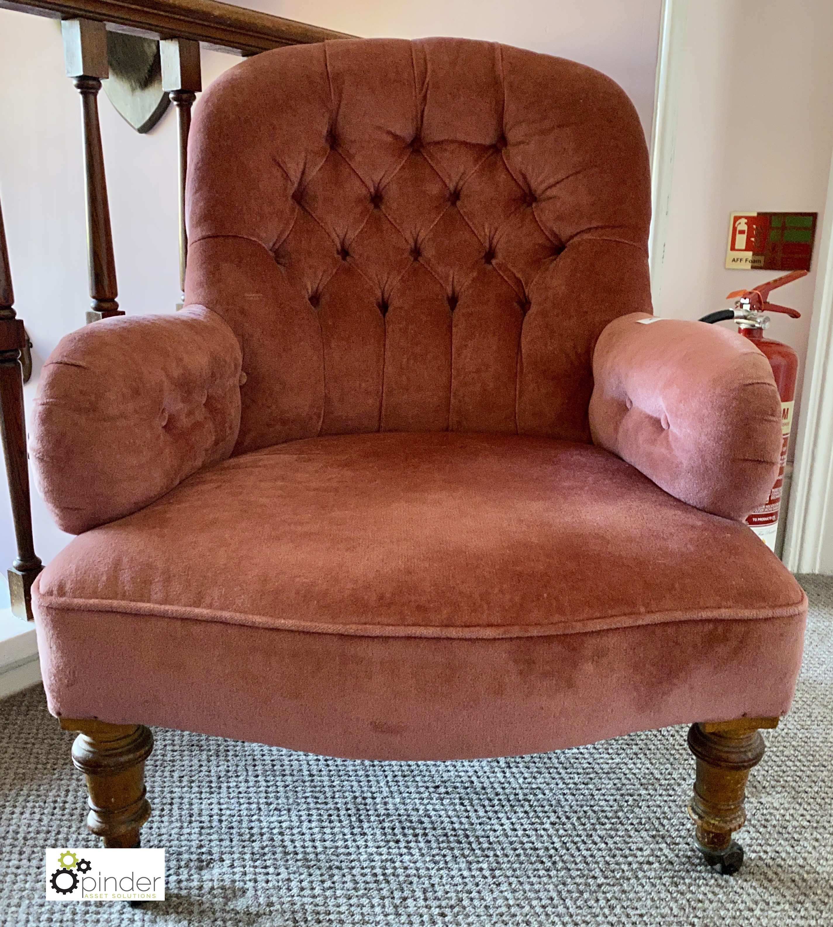 Upholstered button back Occasional Chair, on castors, pink - Image 3 of 4