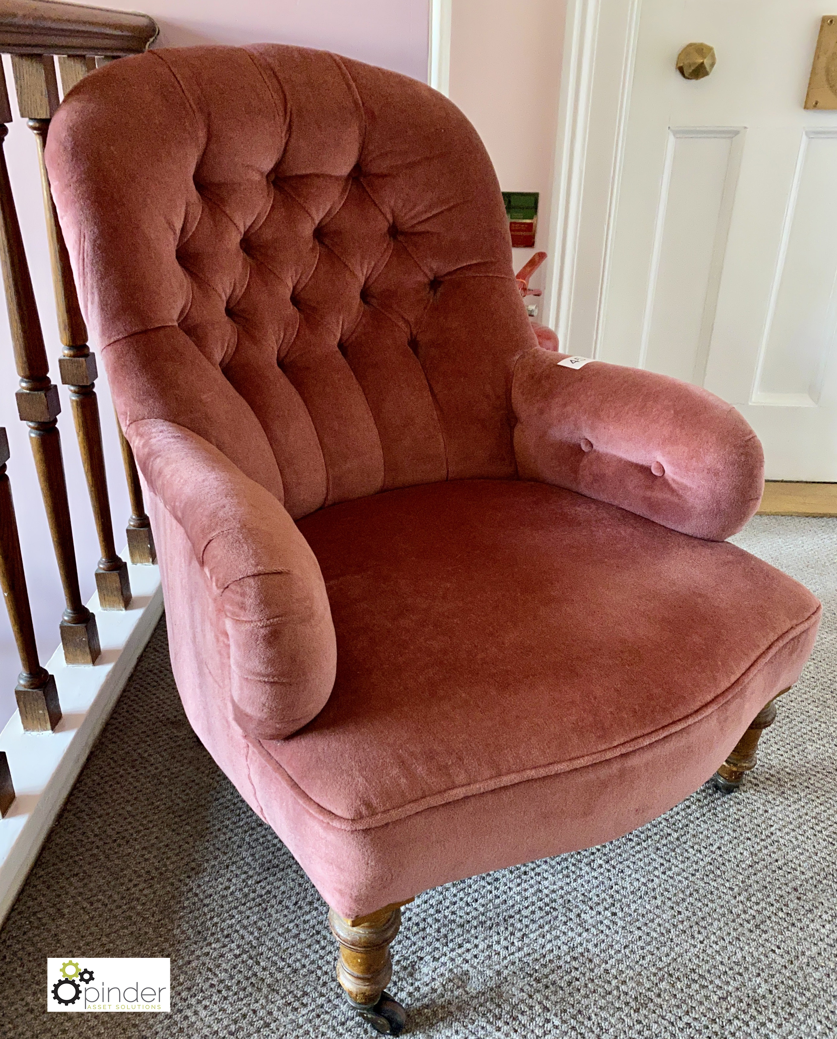 Upholstered button back Occasional Chair, on castors, pink - Image 2 of 4