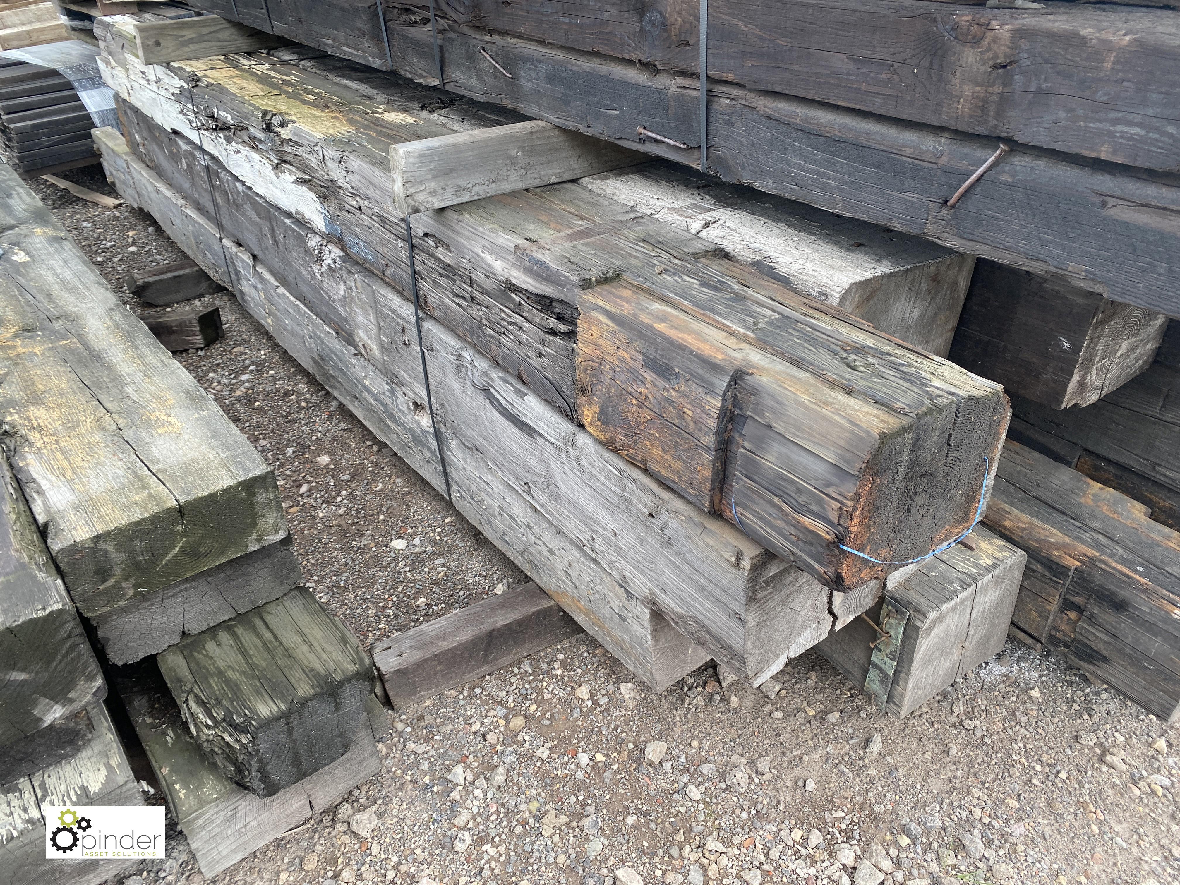 Approx. 12 various lengths reclaimed Timber - Image 4 of 9