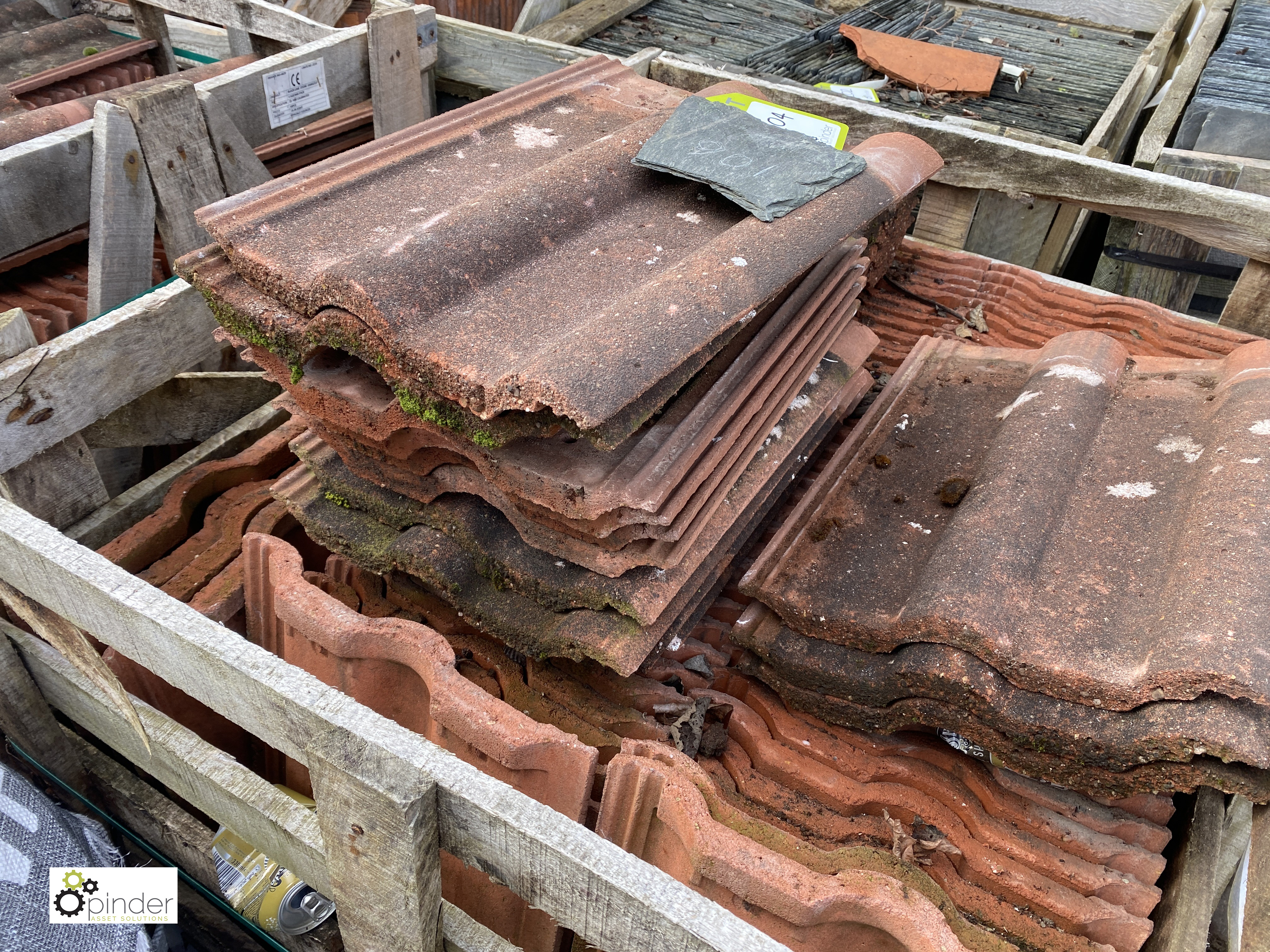 A large quantity red double Roman Roof Tiles, to 6 crates - Image 2 of 7