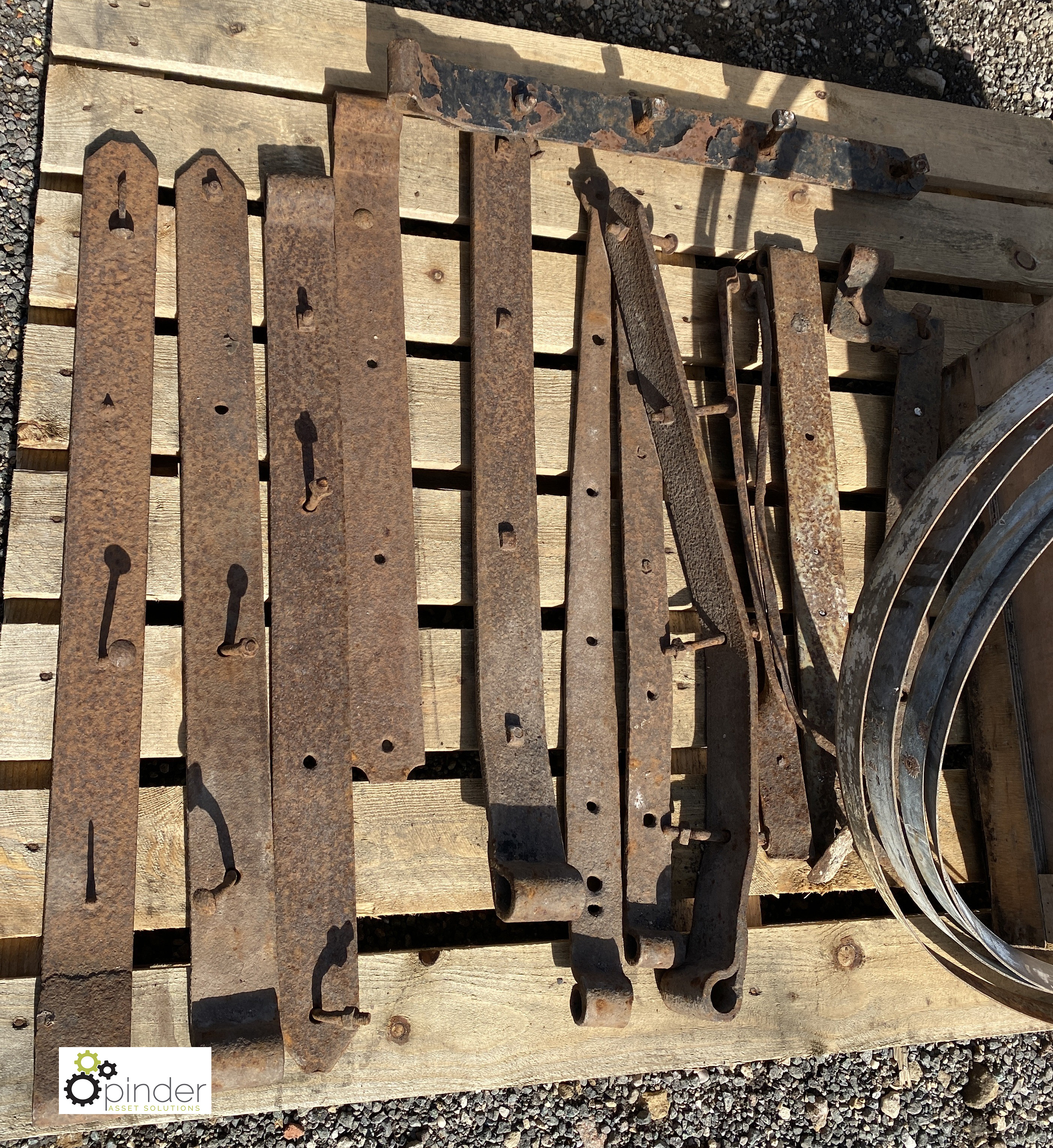 A quantity cast iron Door Straps and box Horseshoes - Image 2 of 8