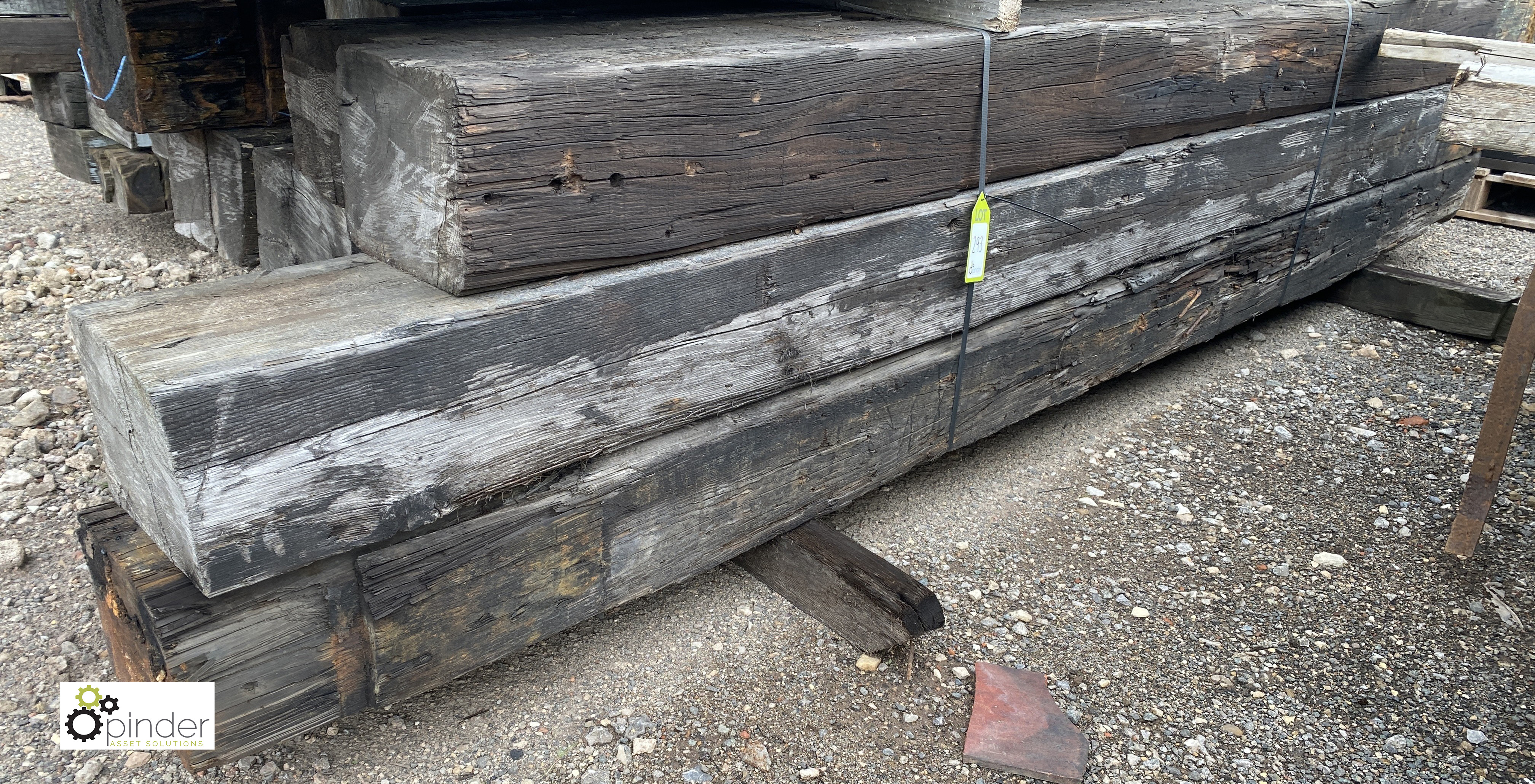 Approx. 12 various lengths reclaimed Timber - Image 2 of 9