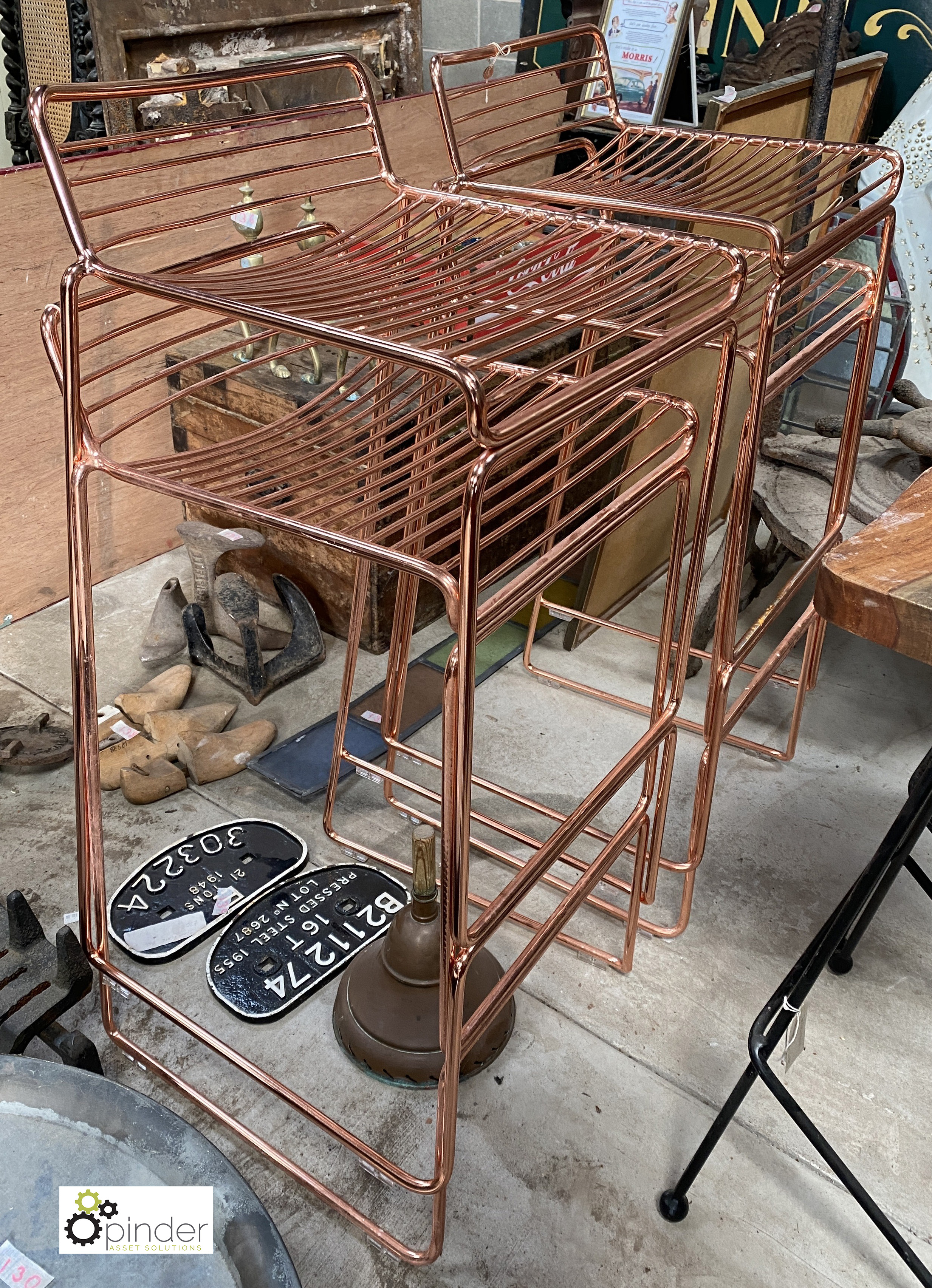 4 copper coloured wire metal Bar Stools, 860mm high, seat height 780mm, seat 400mm wide