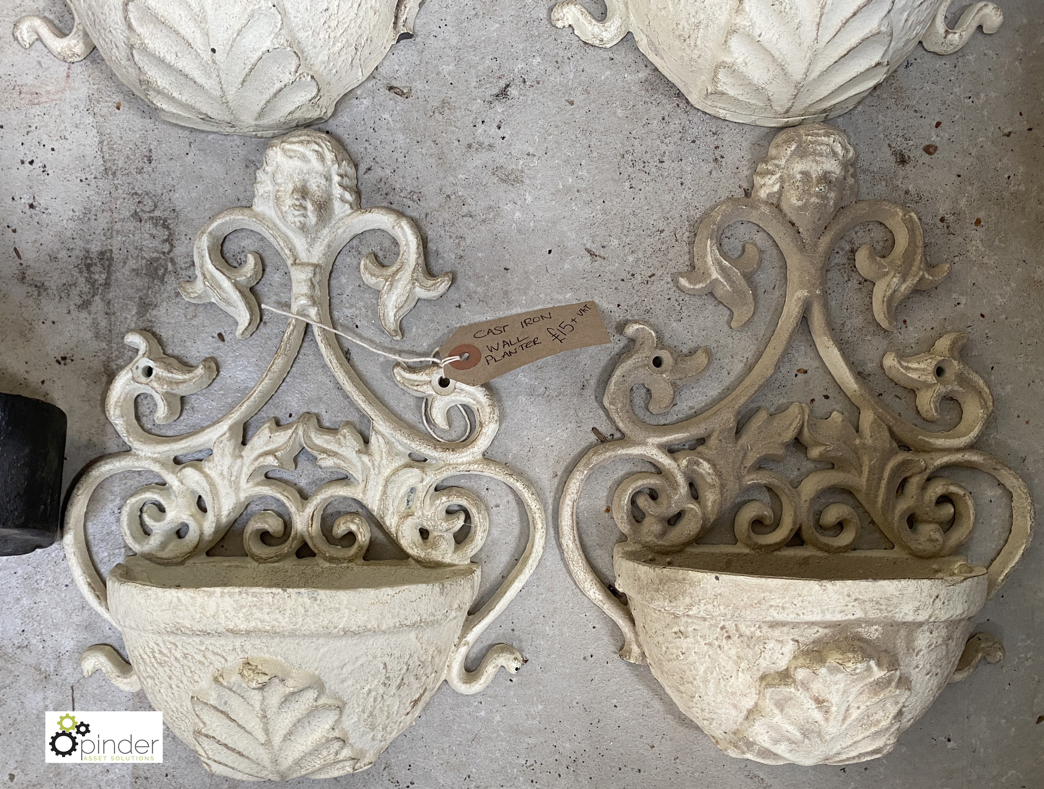 4 painted cast iron Wall Sconces, 270mm high x 210mm wide x 90mm deep - Image 3 of 5