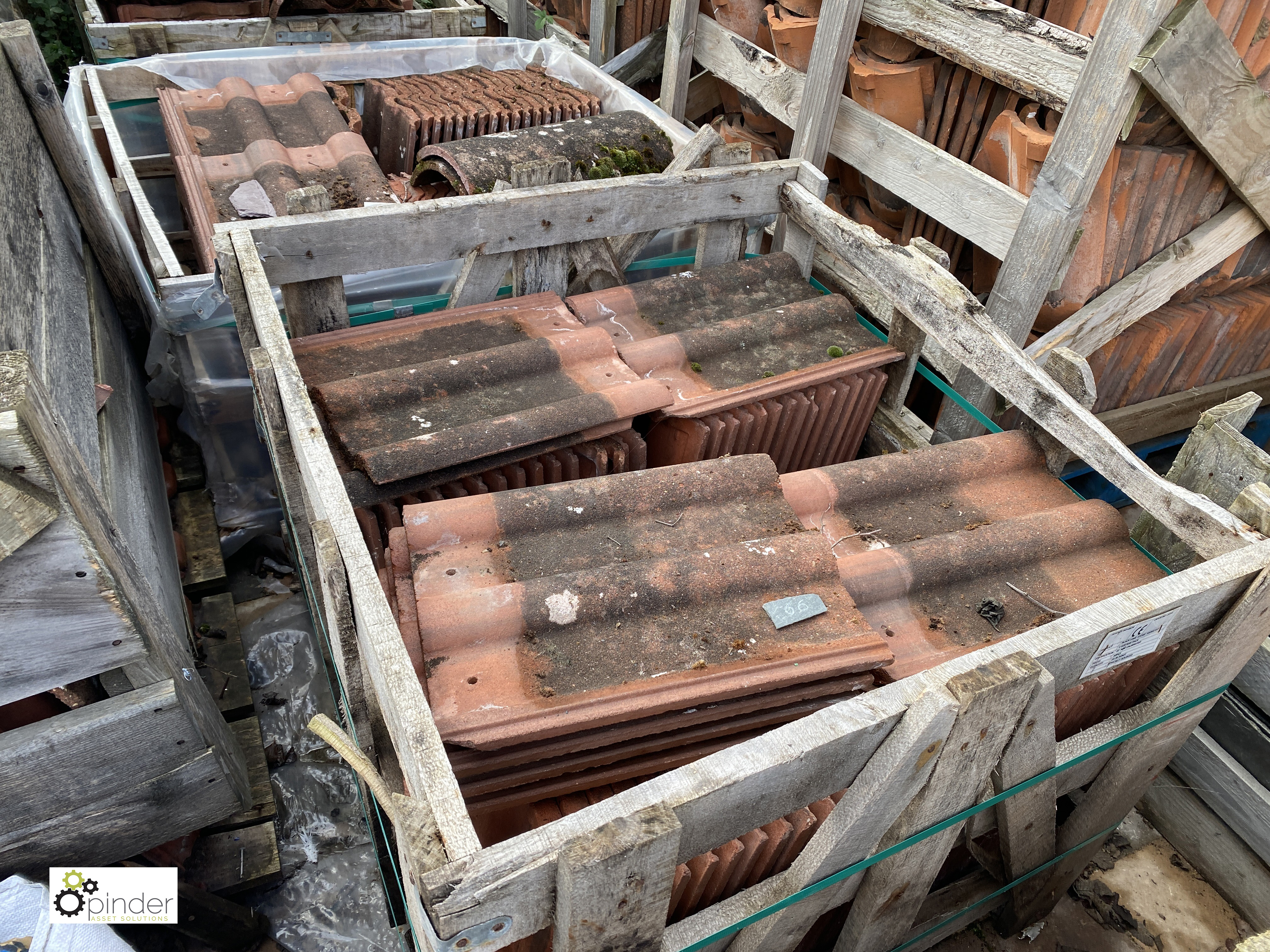 A large quantity red double Roman Roof Tiles, to 6 crates