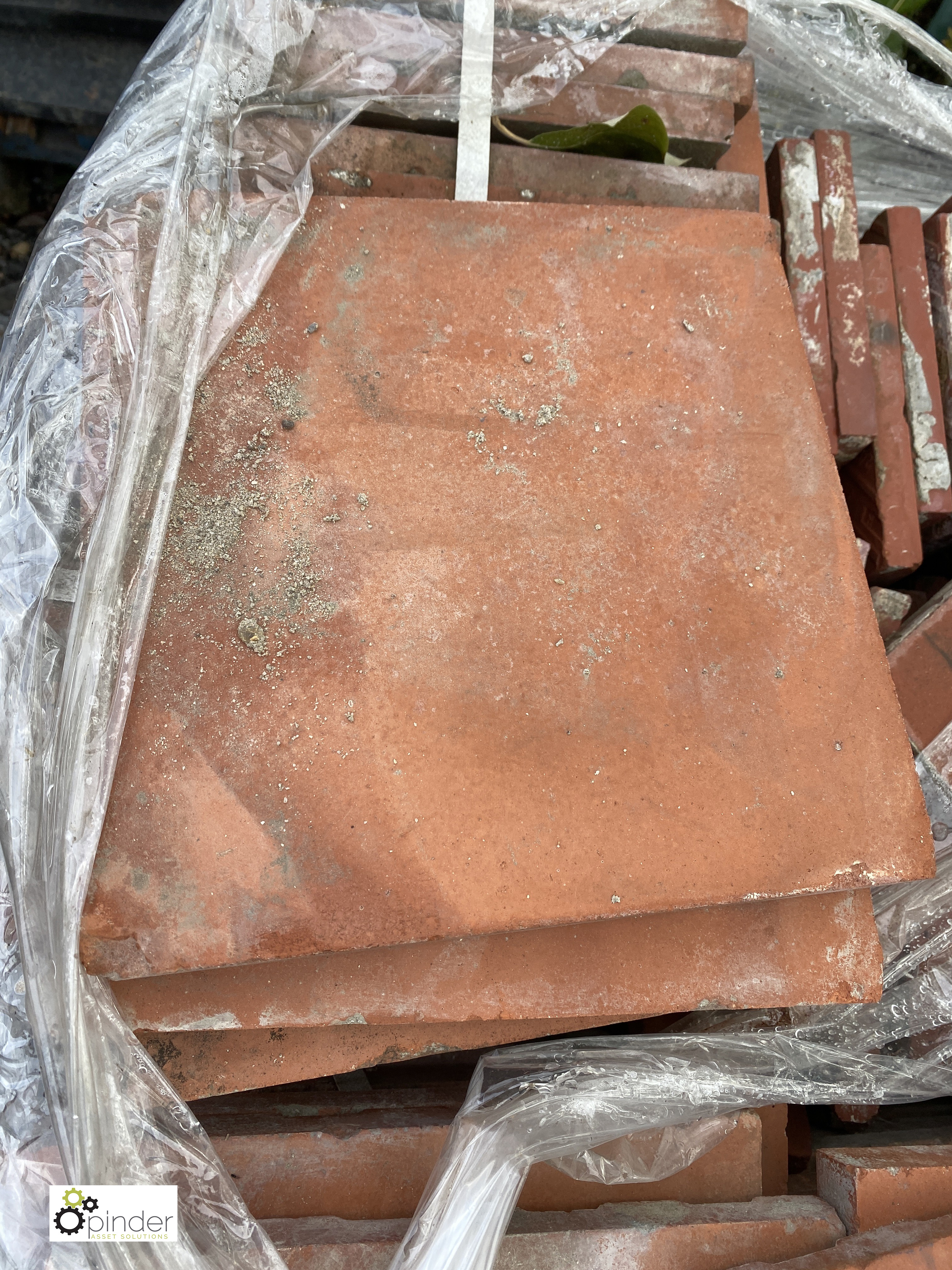 A quantity various reclaimed Quarry Tiles, to pallet - Image 2 of 5