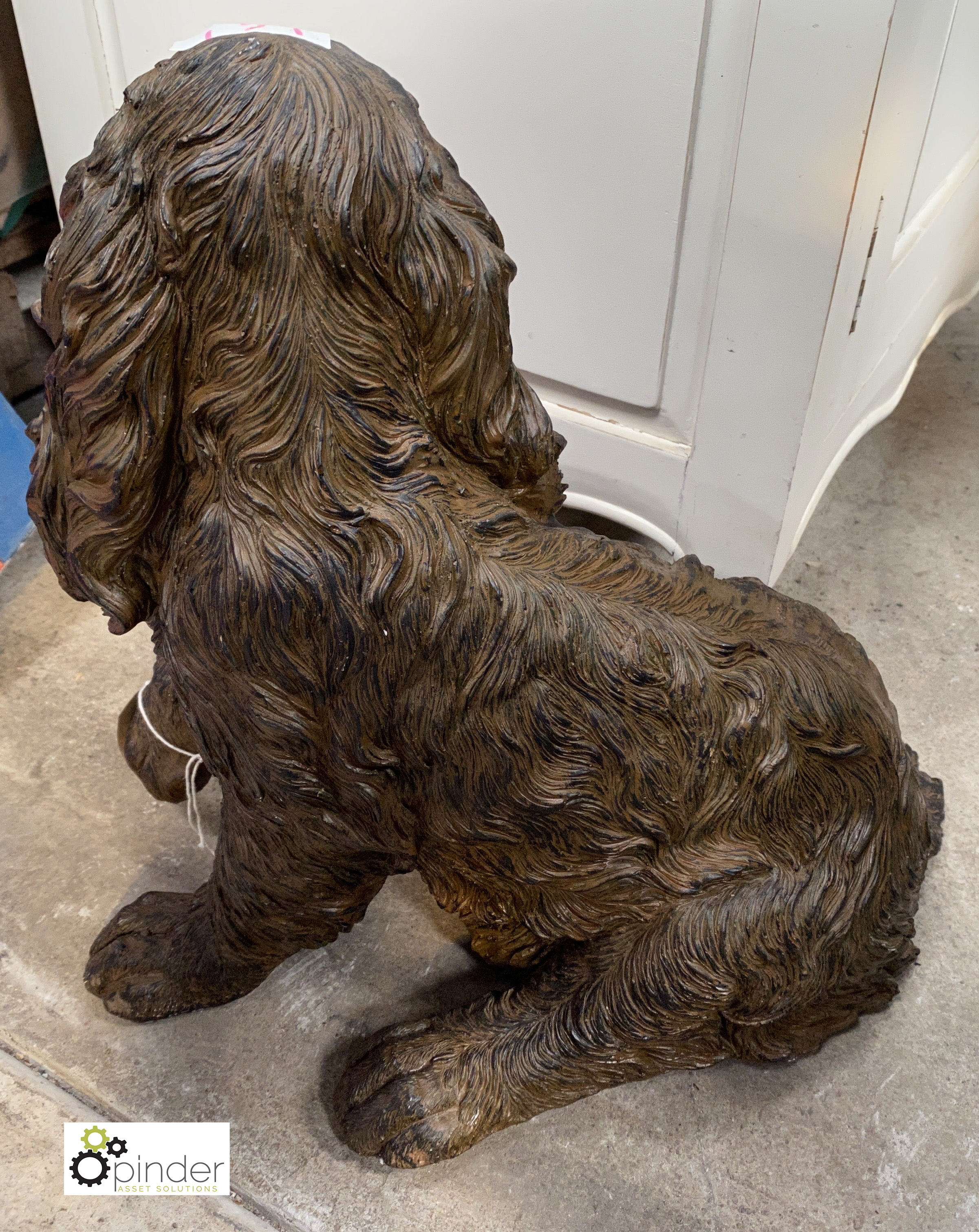 A resin King Charles Spaniel Statue, 370mm high - Image 3 of 4