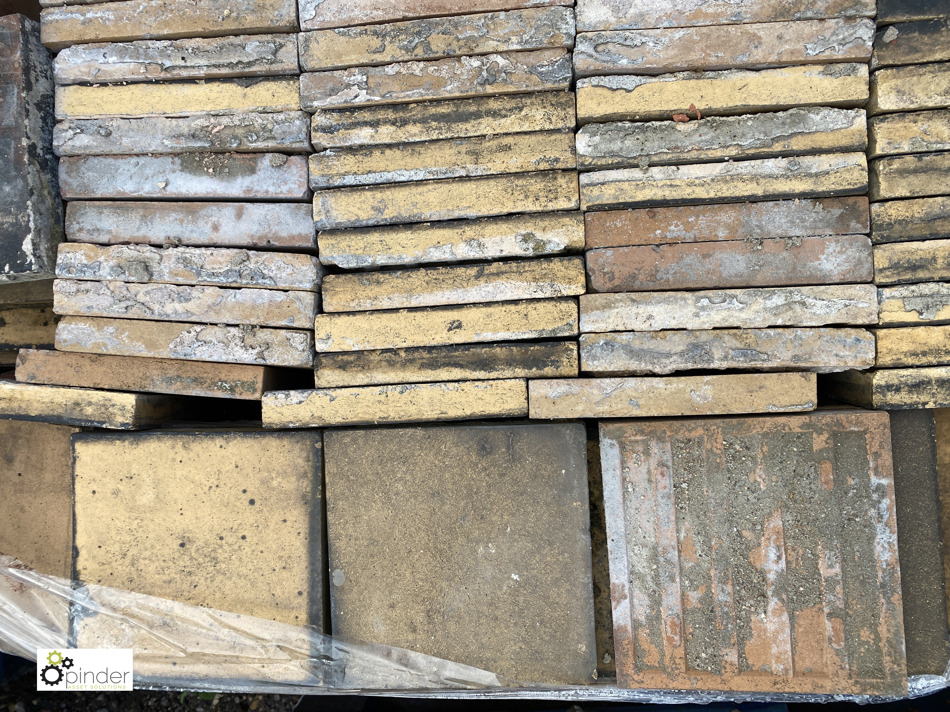 A large quantity buff Quarry Tiles, 6in x 6in, to pallet - Image 5 of 6