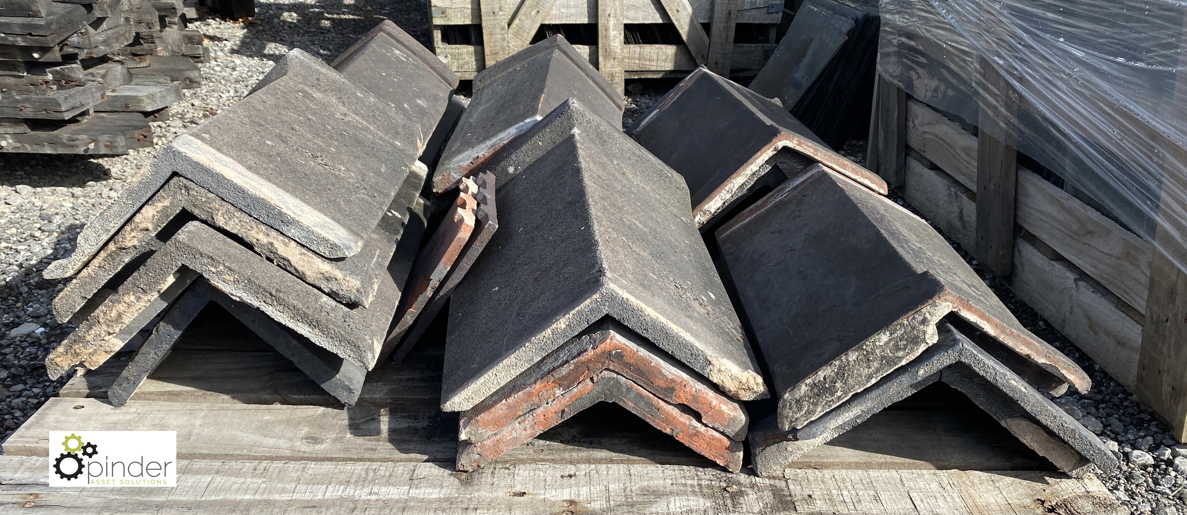 A quantity reclaimed Roof Ridges, to pallet - Image 3 of 5