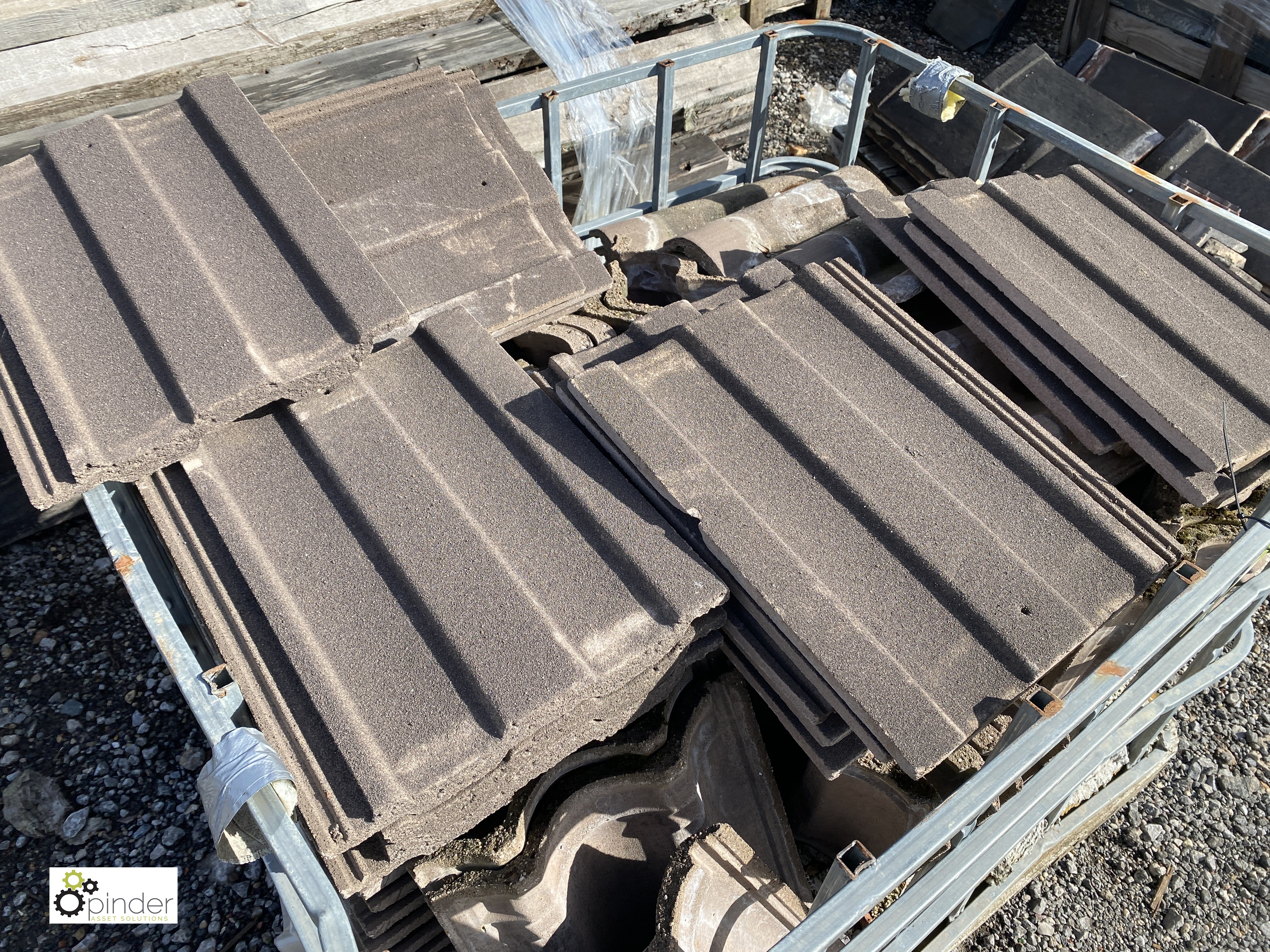 A quantity various Roofing Tiles, to stillage - Image 3 of 4