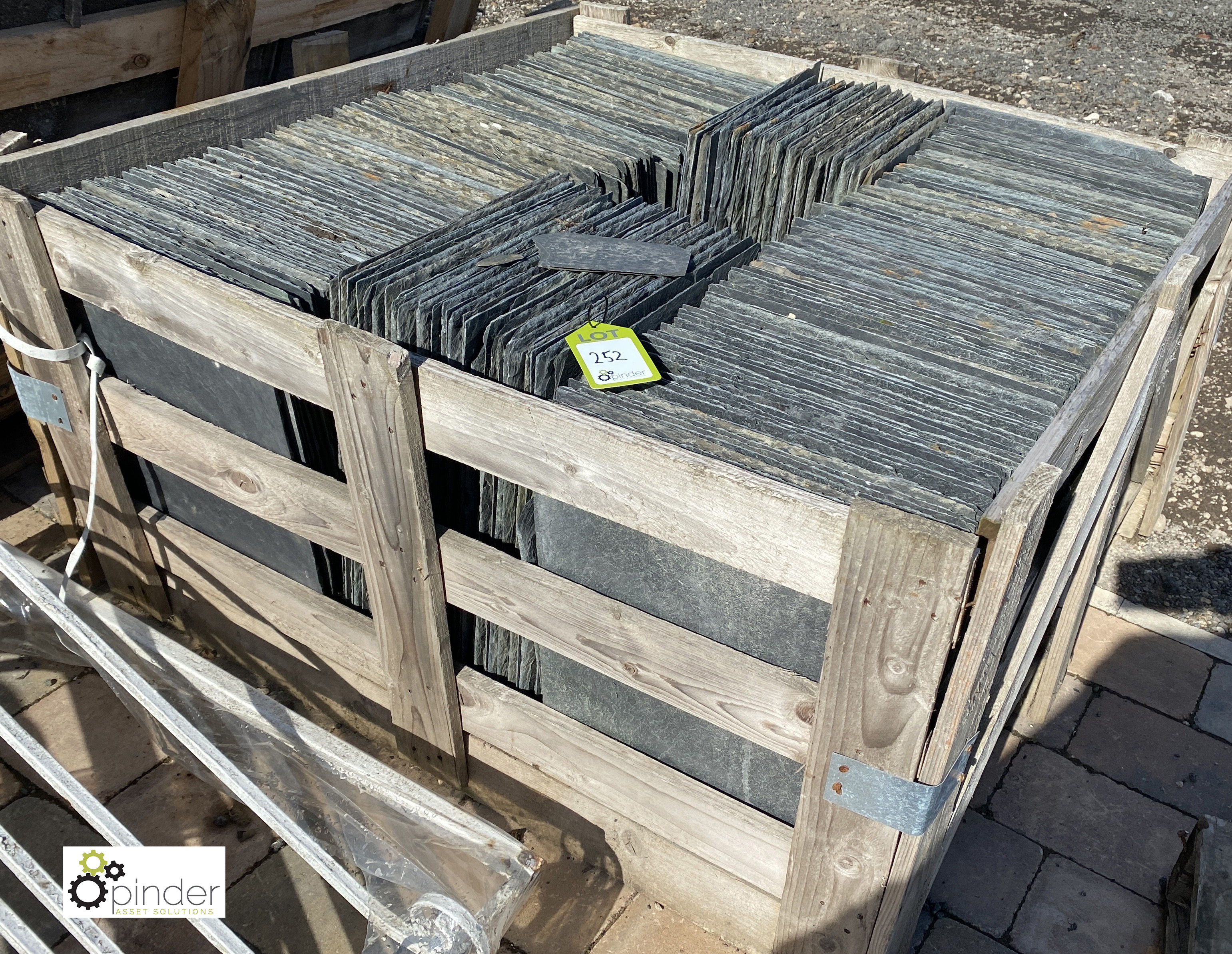 A large quantity various Roofing Slates - Image 4 of 5