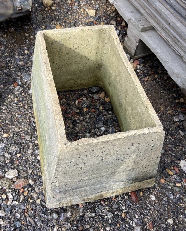 A small rectangular buff clay Chimney Pot, 280mm h - Image 2 of 6