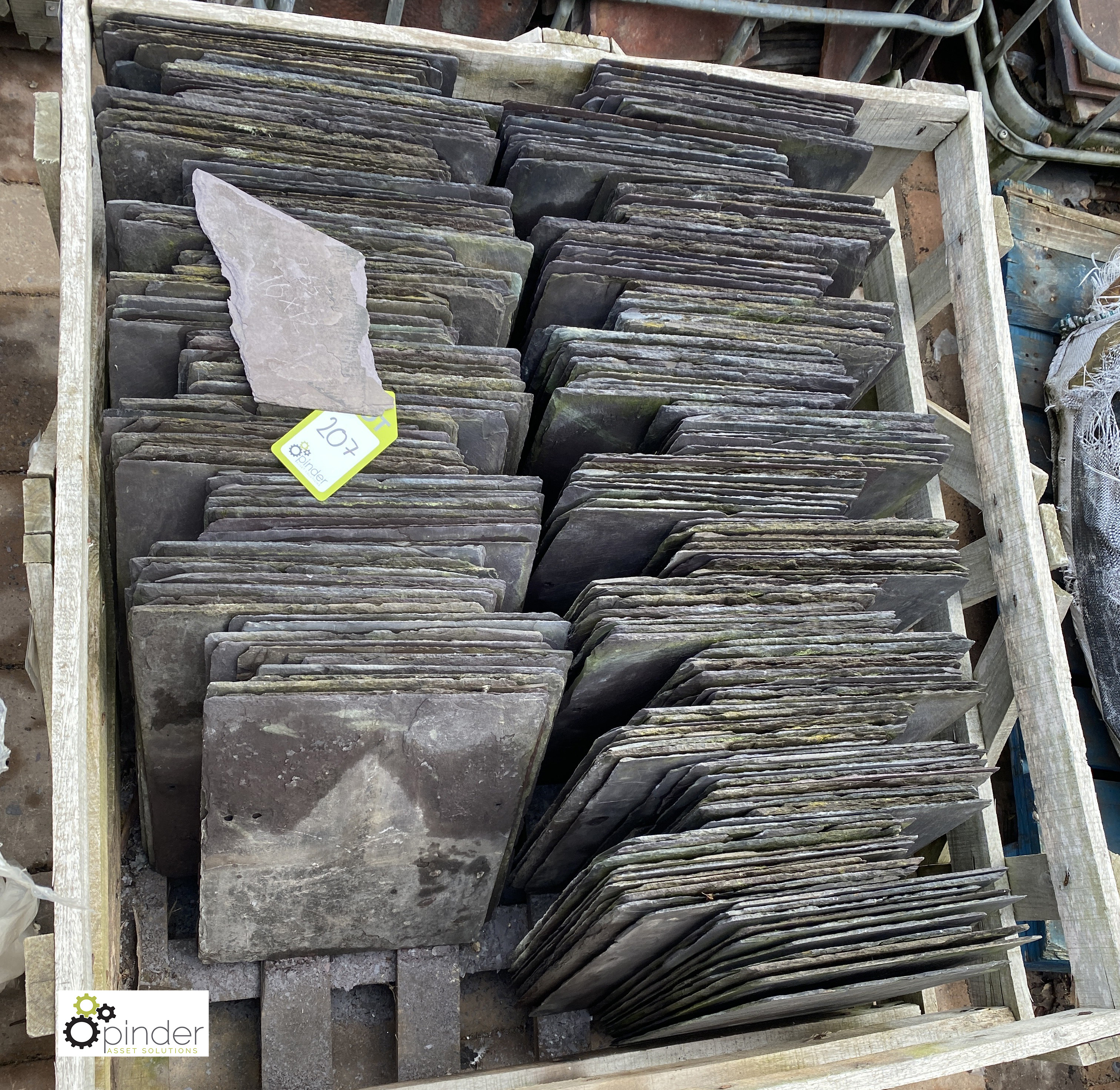 Approx. 260 reclaimed Roofing Slates, 16in x 12in - Image 3 of 5