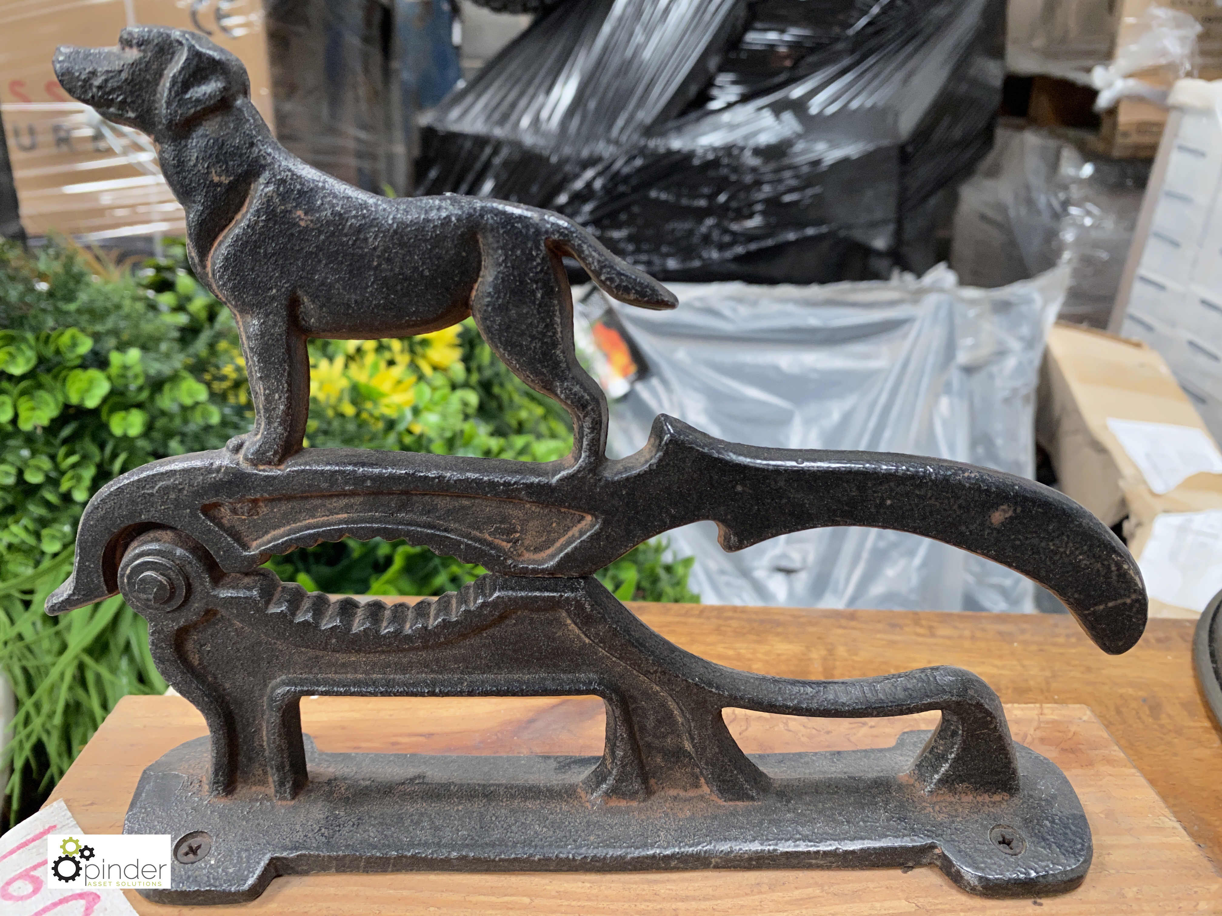 A cast iron Dog Nut Cracker mounted on wood base - Image 2 of 4