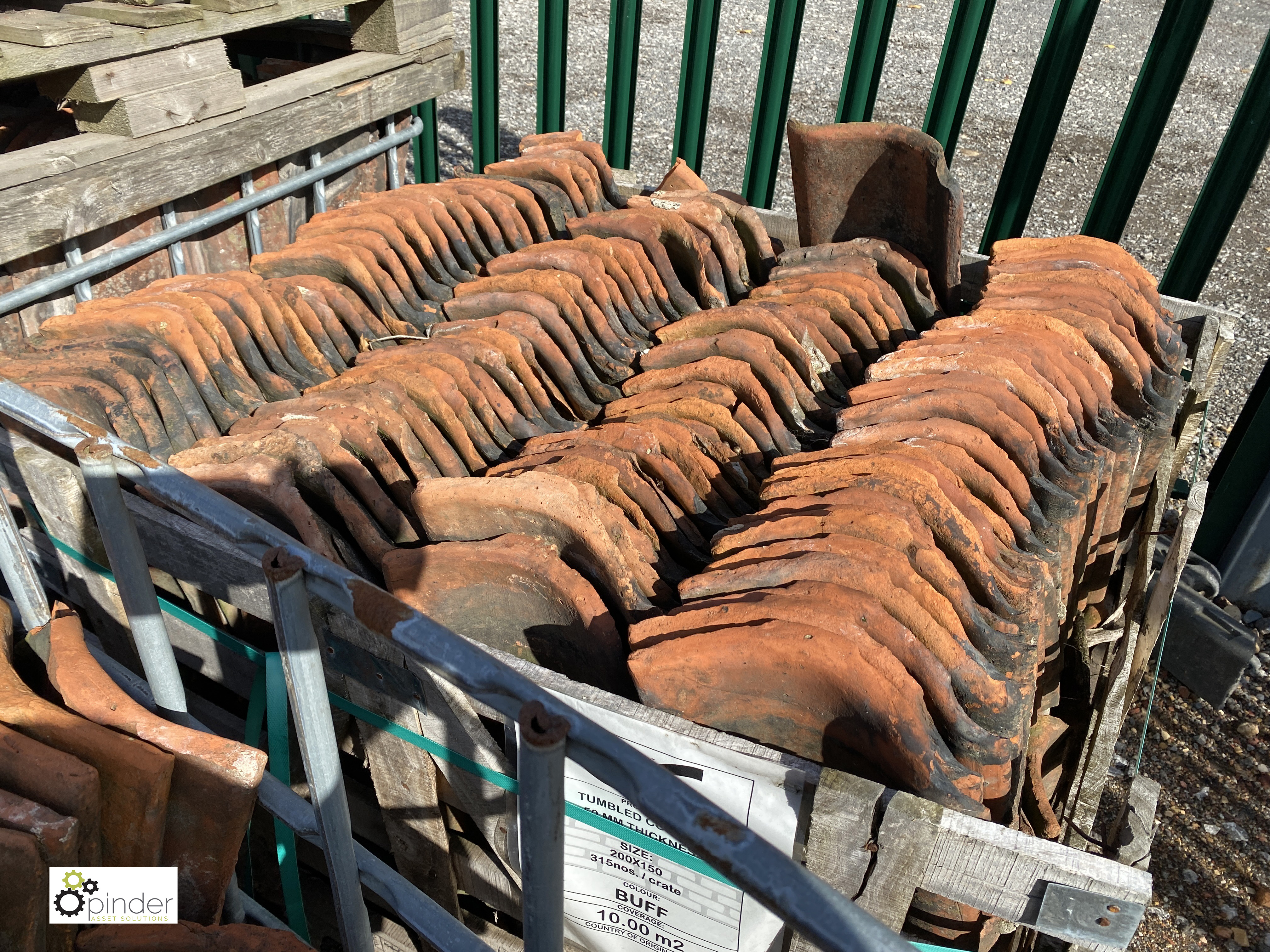 A large quantity reclaimed old English Pantiles, to 4 crates - Image 11 of 12