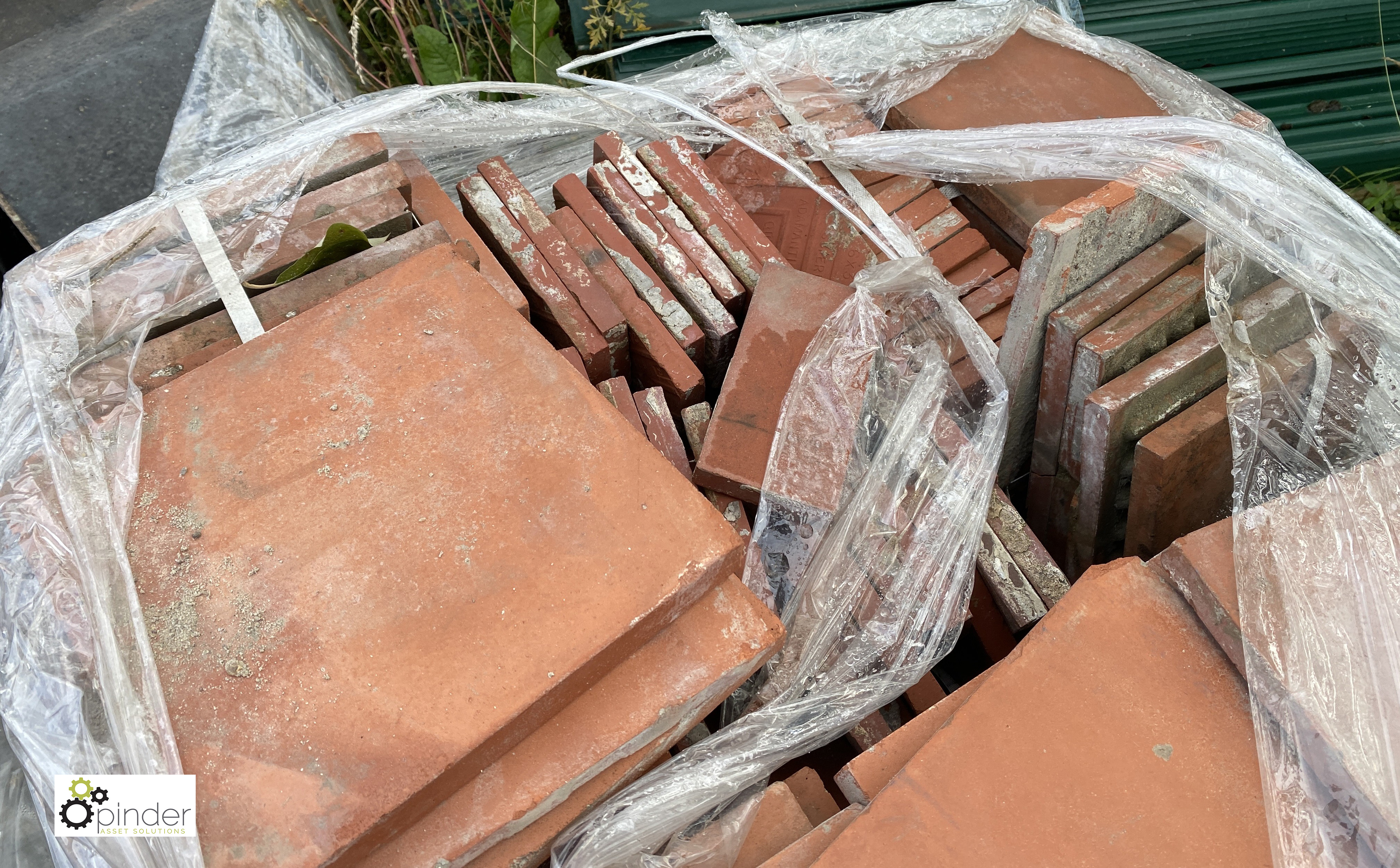A quantity various reclaimed Quarry Tiles, to pallet - Image 3 of 5
