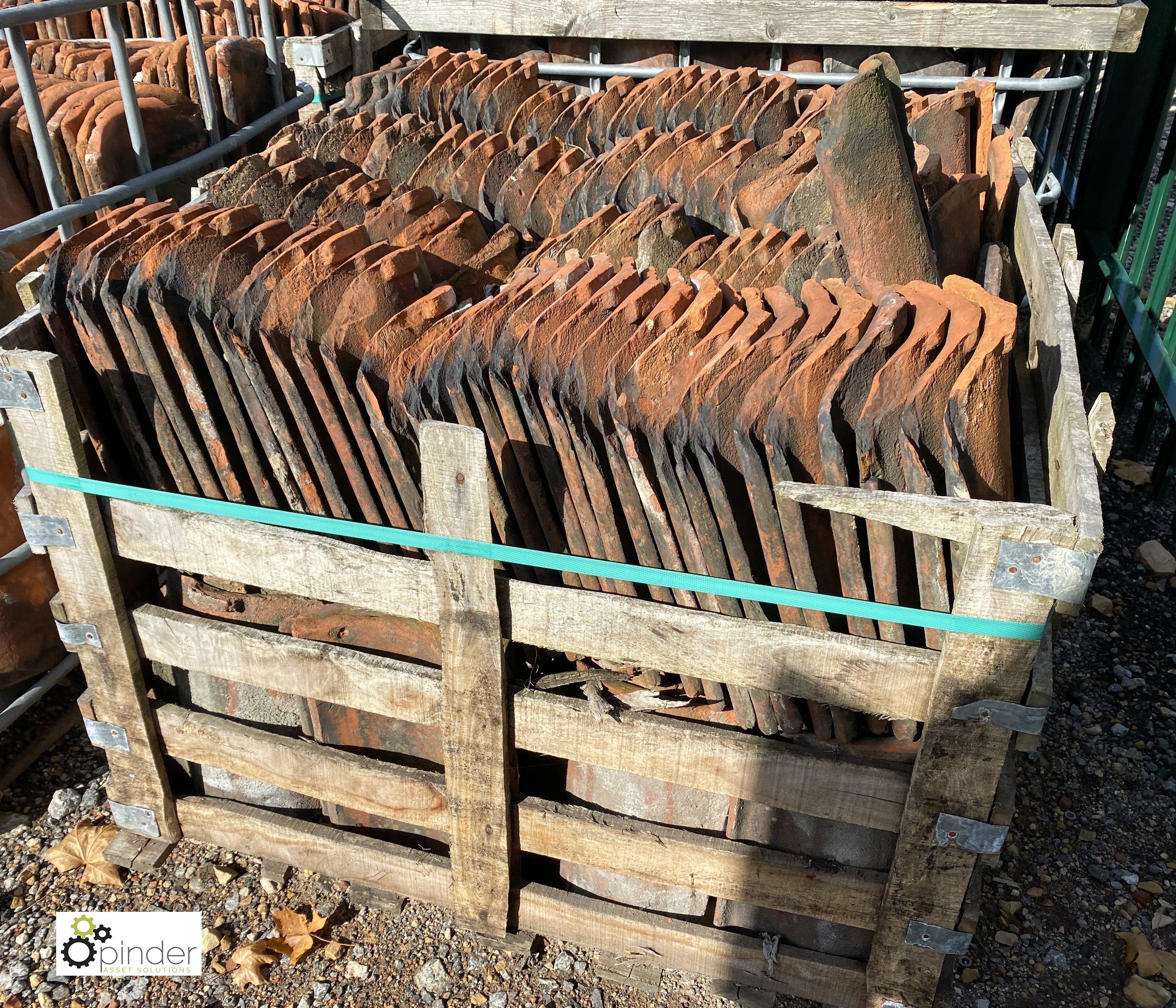 A large quantity reclaimed old English Pantiles, to 4 crates - Image 9 of 12