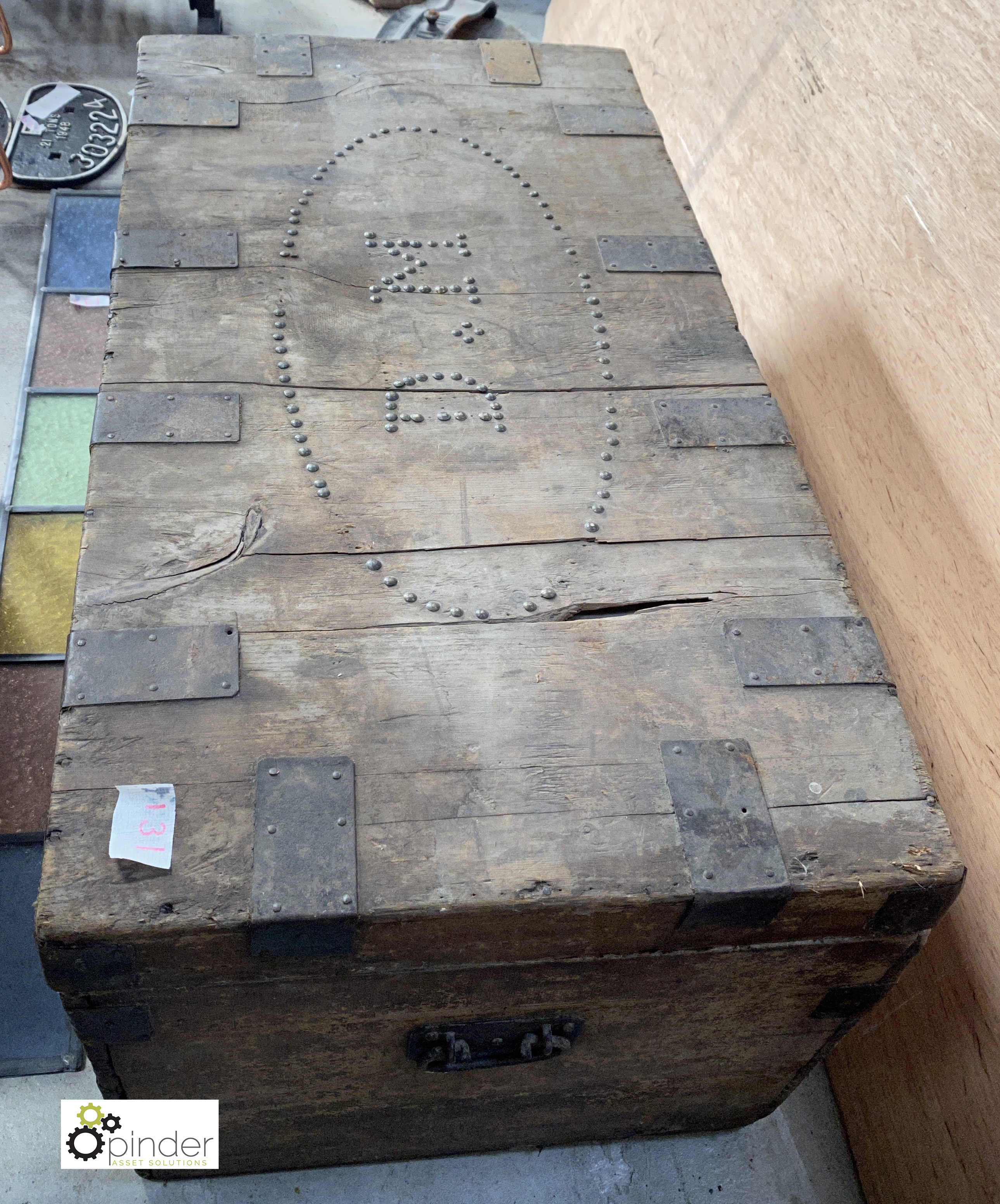 A wooden Campaign Chest, with cast hinges and strapping, 440mm high x 910mm long x 490mm deep - Image 6 of 8