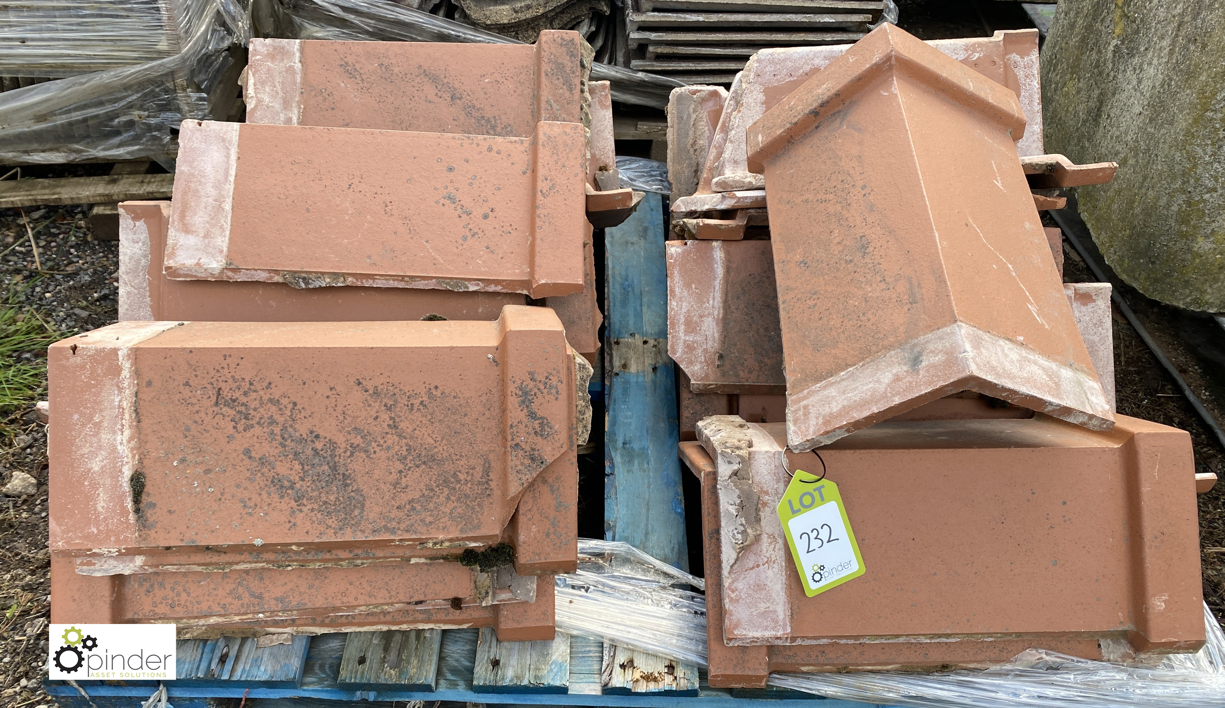 Approx. 18 reclaimed red Ridge Tiles, to pallet - Image 2 of 5