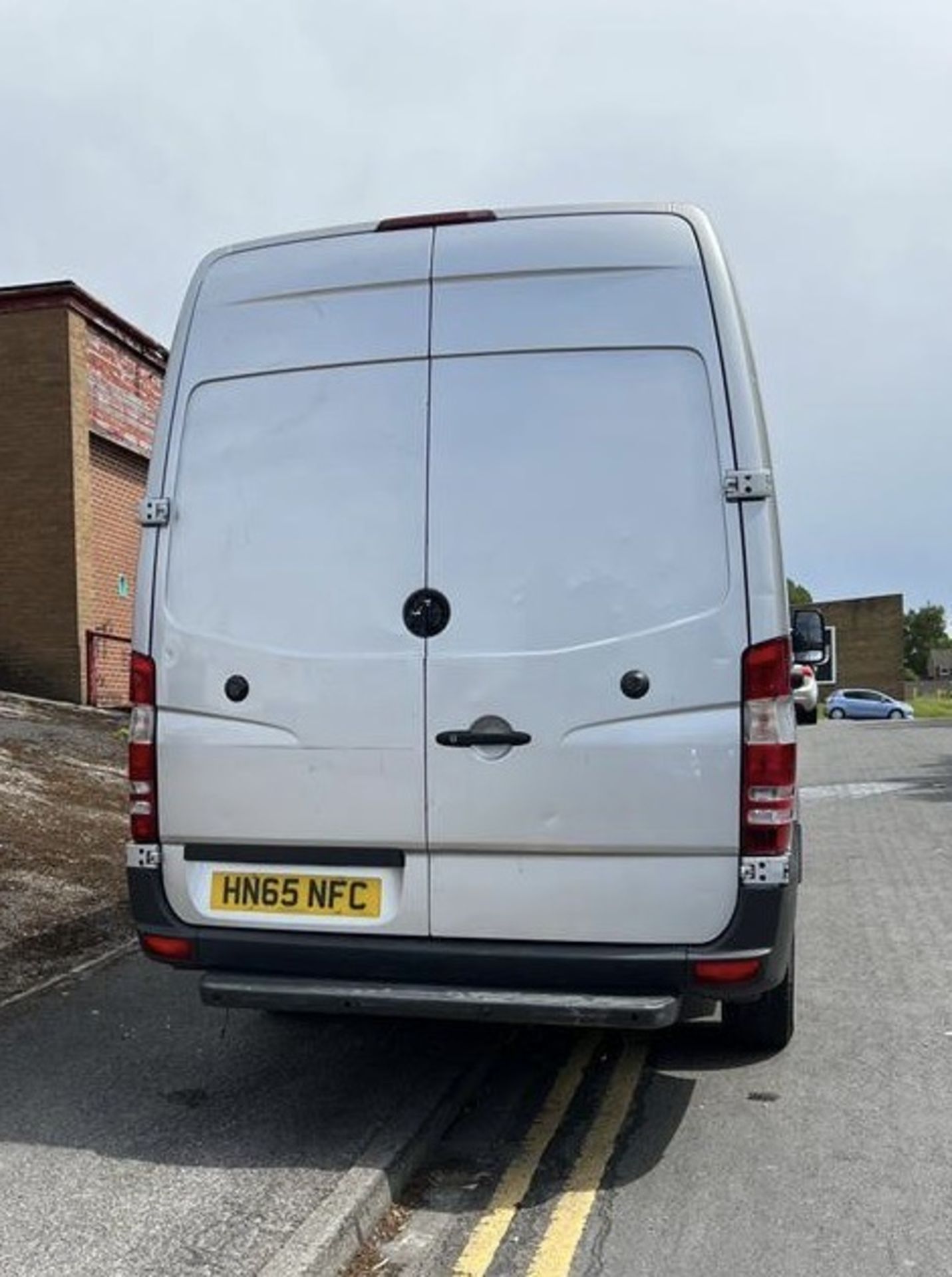 Mercedes Sprinter 313 Cdi Van, Registration: HN65 NFC; Date of Registration: 31 October 2015; MOT: - Image 4 of 7