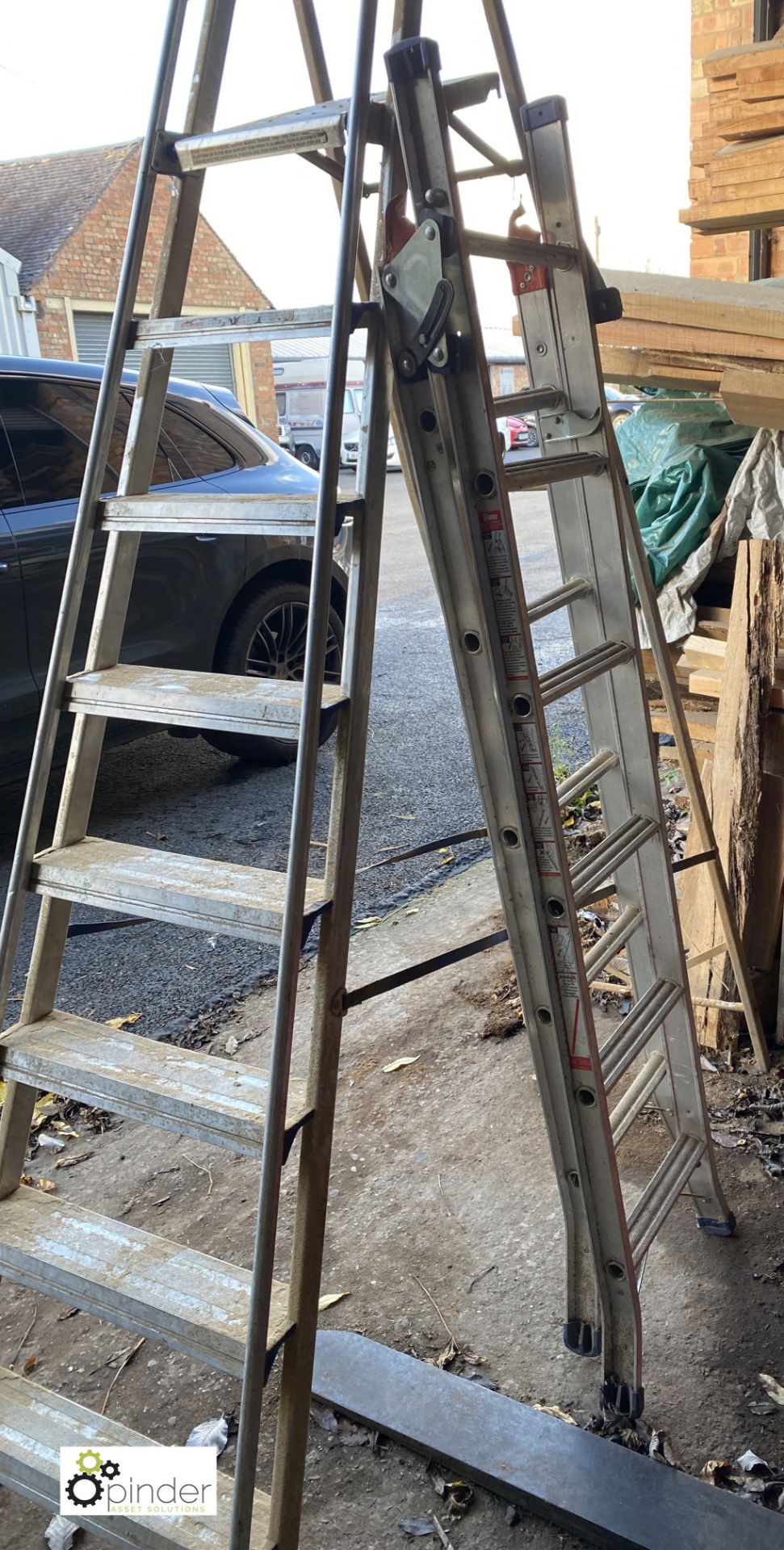 Aluminium 8-tread Stepladder and Abru Ladder/Stepladder (LOCATION: Harbury)