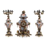 IMPRESSIVE 'JAPONISME' GILT BRONZE MOUNTED IMARI PORCELAIN THREE-PIECE CLOCK GARNITURE, ATTRIBUTED T