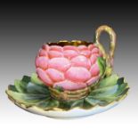 A FRNECH TULIP FLOWER CUP & SAUCER, 19TH CENTURY, PARIS