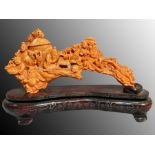 A CHINESE CORAL CARVING, QING DYNASTY (1644-1911)