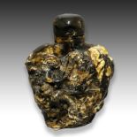 A CHINESE AMBER SNUFF BOTTLE, QING DYNASTY (1644-1911)