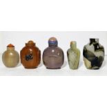 ASSORTMENT OF CHINESE SNUFF BOTTLES, QING DYNASTY (1644-1911)